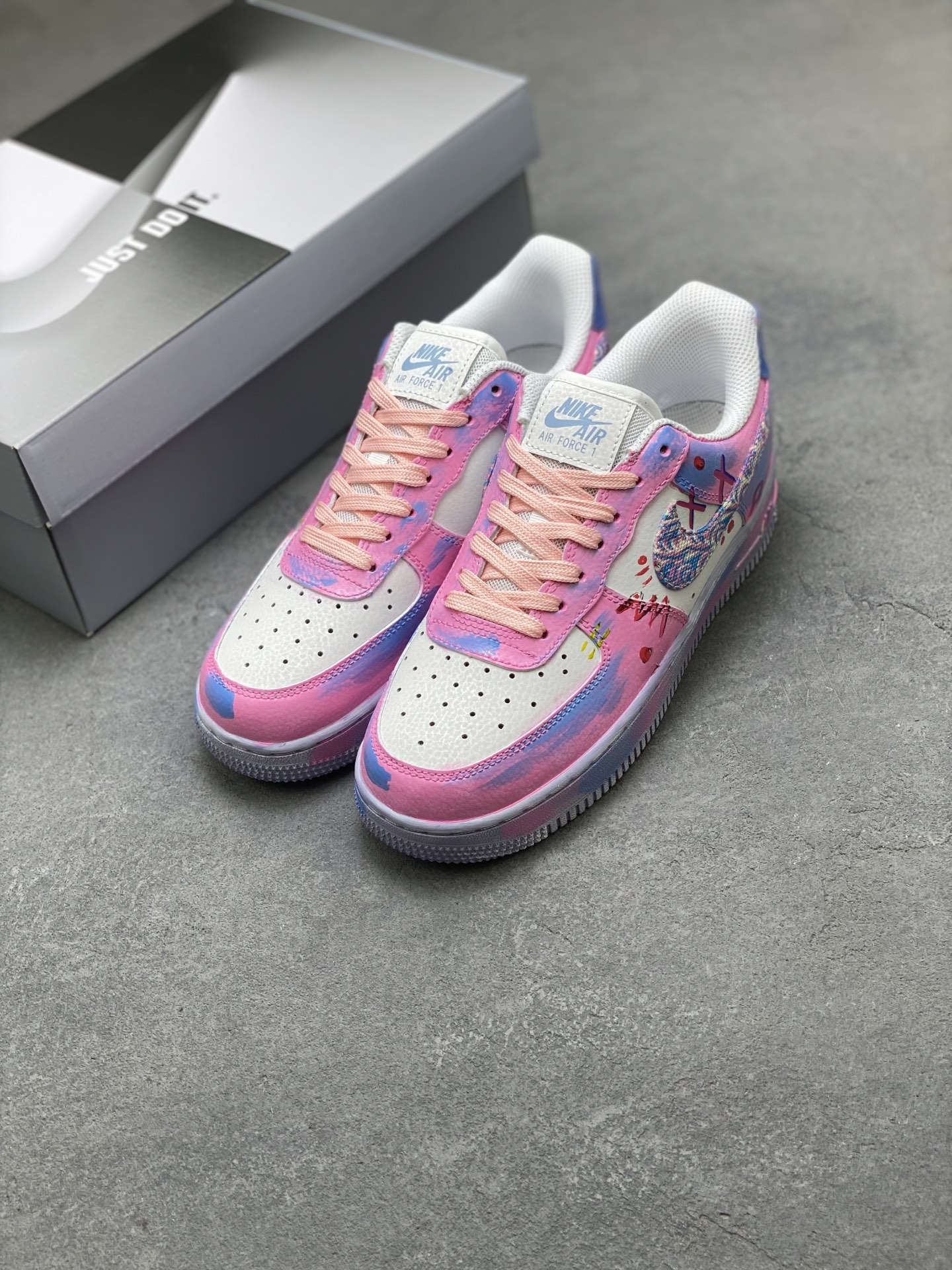 Nike Air Force 1 '07 Low Custom Sneakers - Limited Edition, All-Day Comfort 9 i1752681908127 5787 0 7