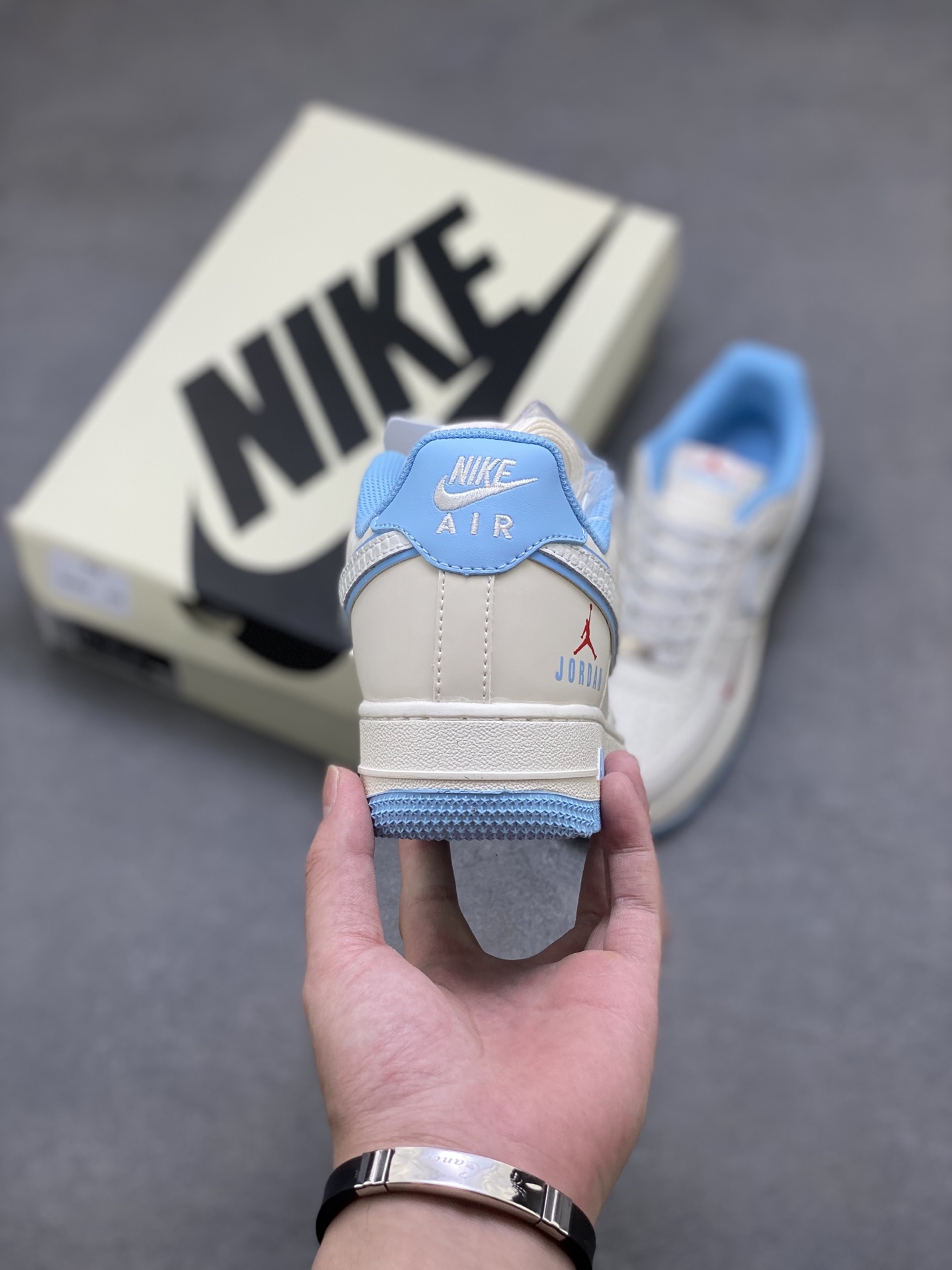 Nike Air Force 1 '07 Low White/Blue Casual Sneakers CS5288-029 5 i1752682313762 1995 0 3