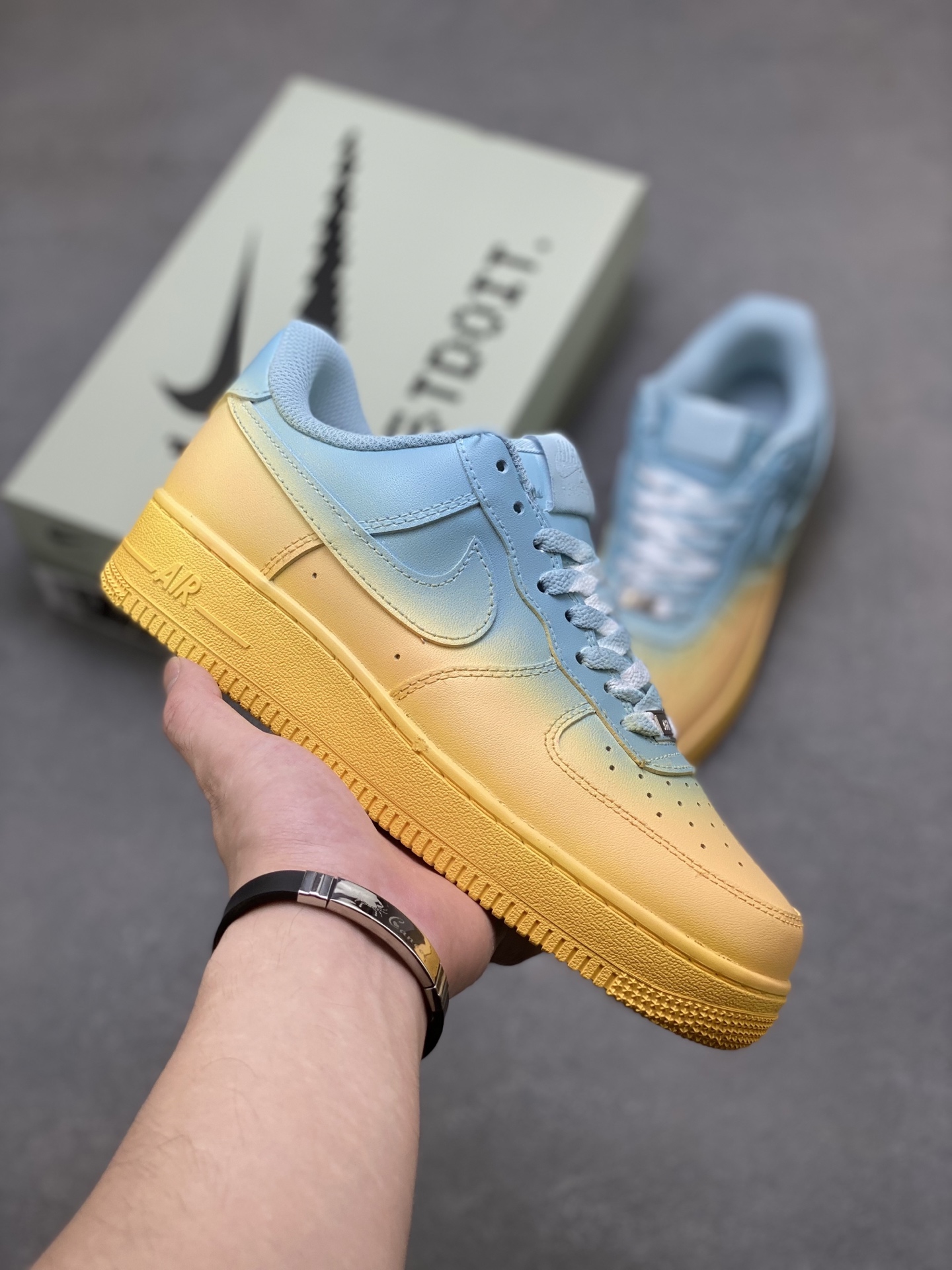 Nike Air Force 1 '07 Low Sneakers - Limited Edition Colorway 2 i1752945445677 5367 0 0
