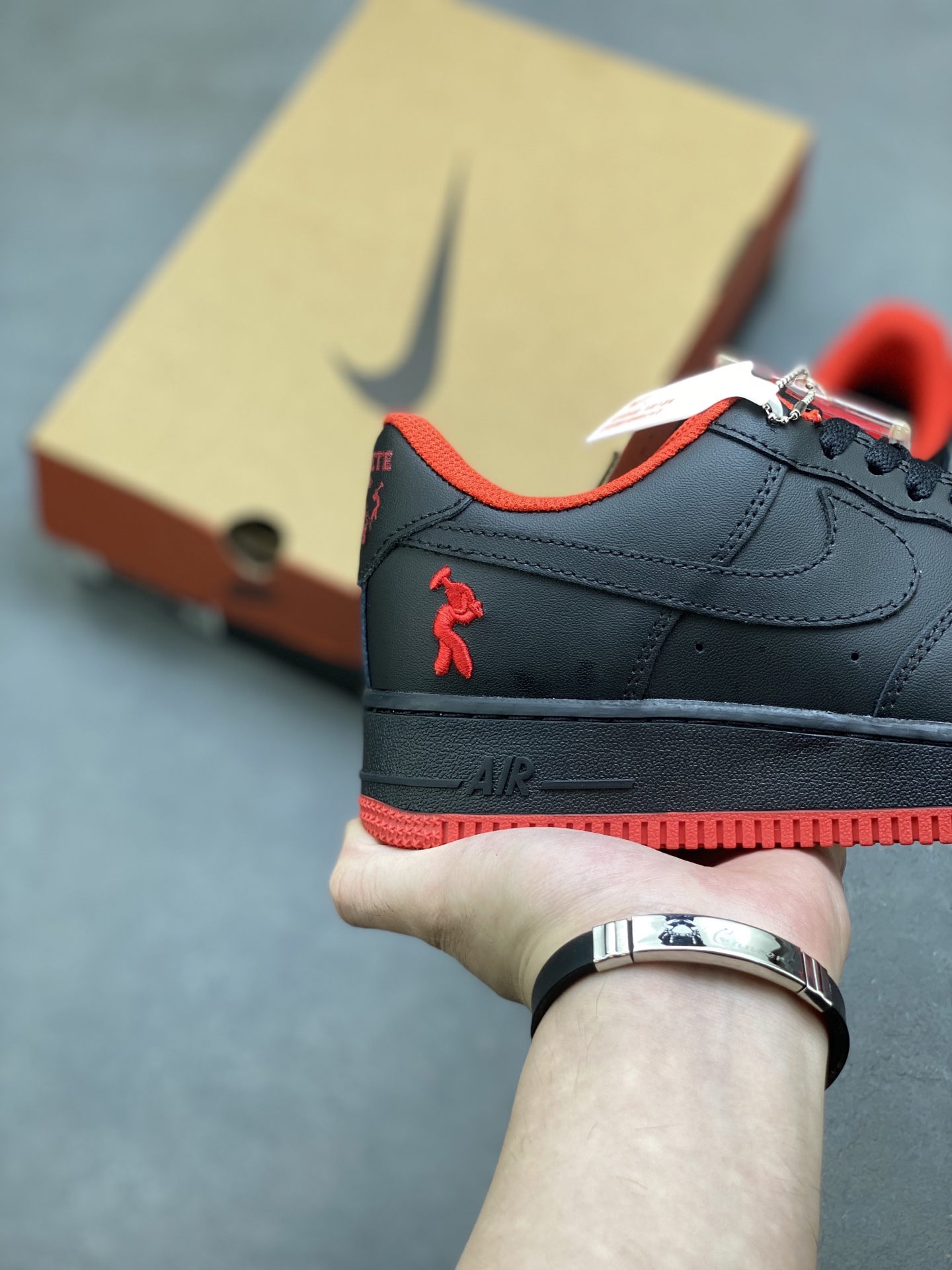 Nike Air Force 1 '07 Low Black/Red. Limited Edition, Premium Comfort Sneakers 6 i1752945531383 5746 0 4