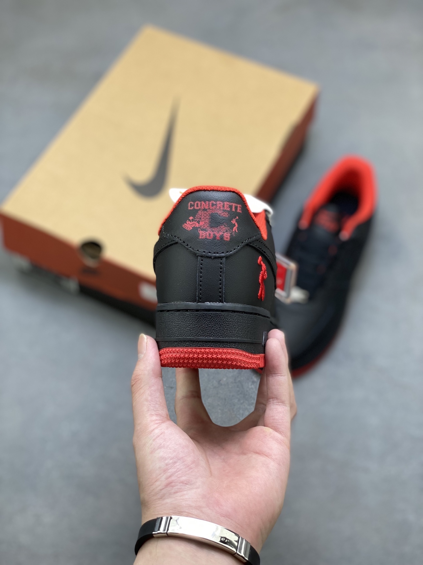 Nike Air Force 1 '07 Low Black/Red. Limited Edition, Premium Comfort Sneakers 5 i1752945531602 2199 0 3