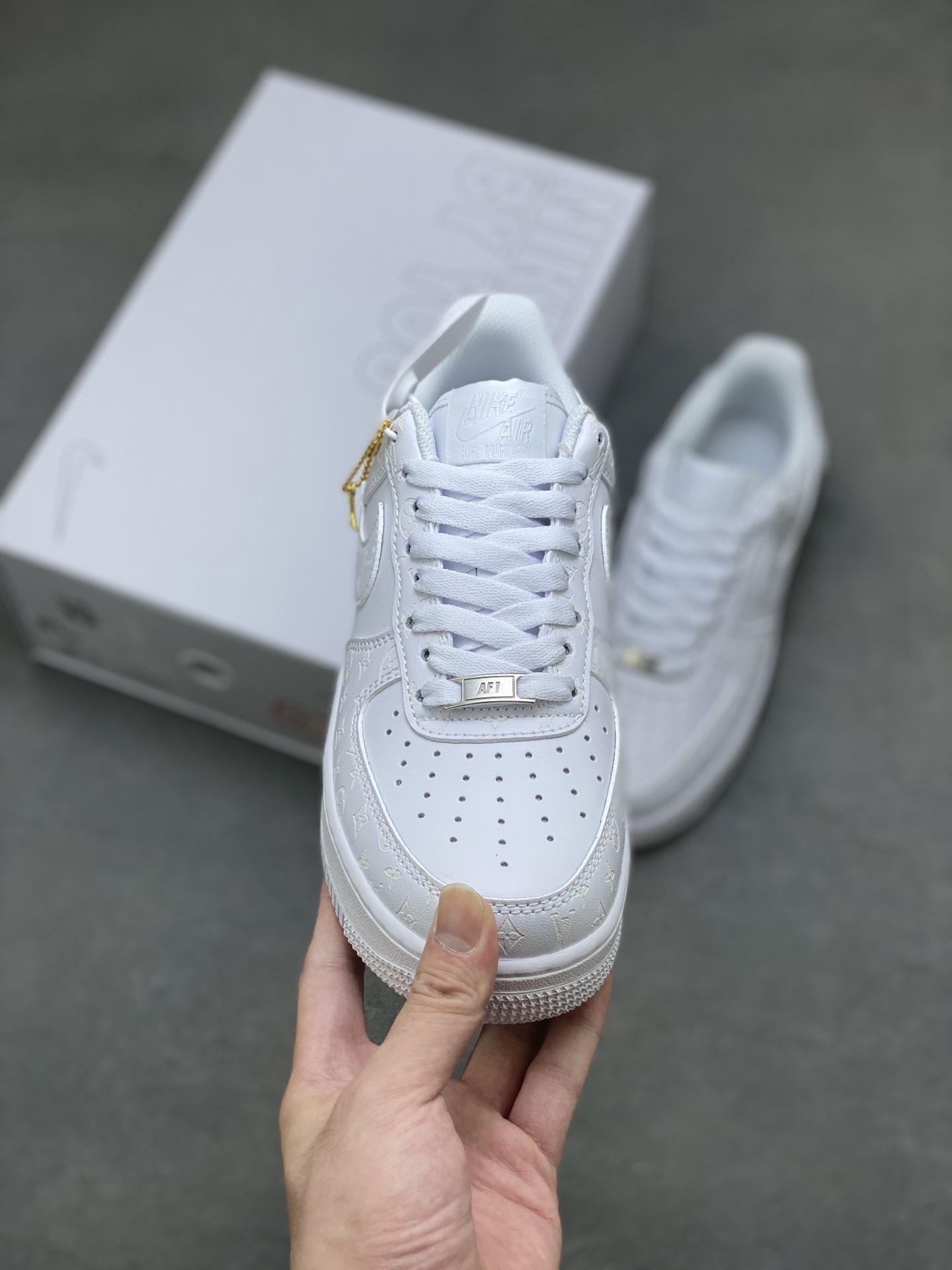 Nike Air Force 1 '07 Low White Leather Sneakers with Gold Accessories 3 i1752945576759 214 0 1