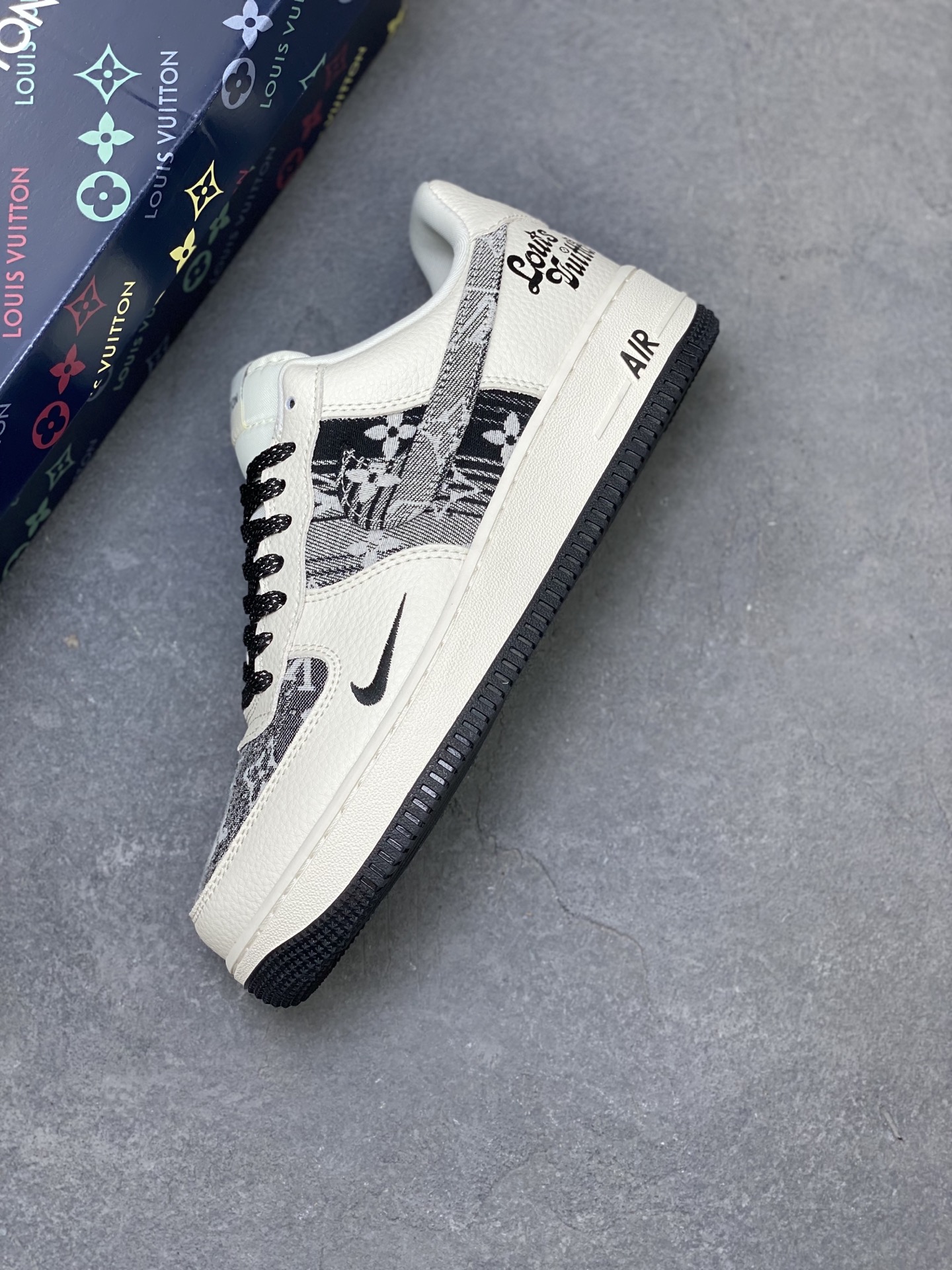 Nike Air Force 1 '07 Low Sneakers - Limited Edition Designer Collaboration 8 i1752945856543 8774 0 6