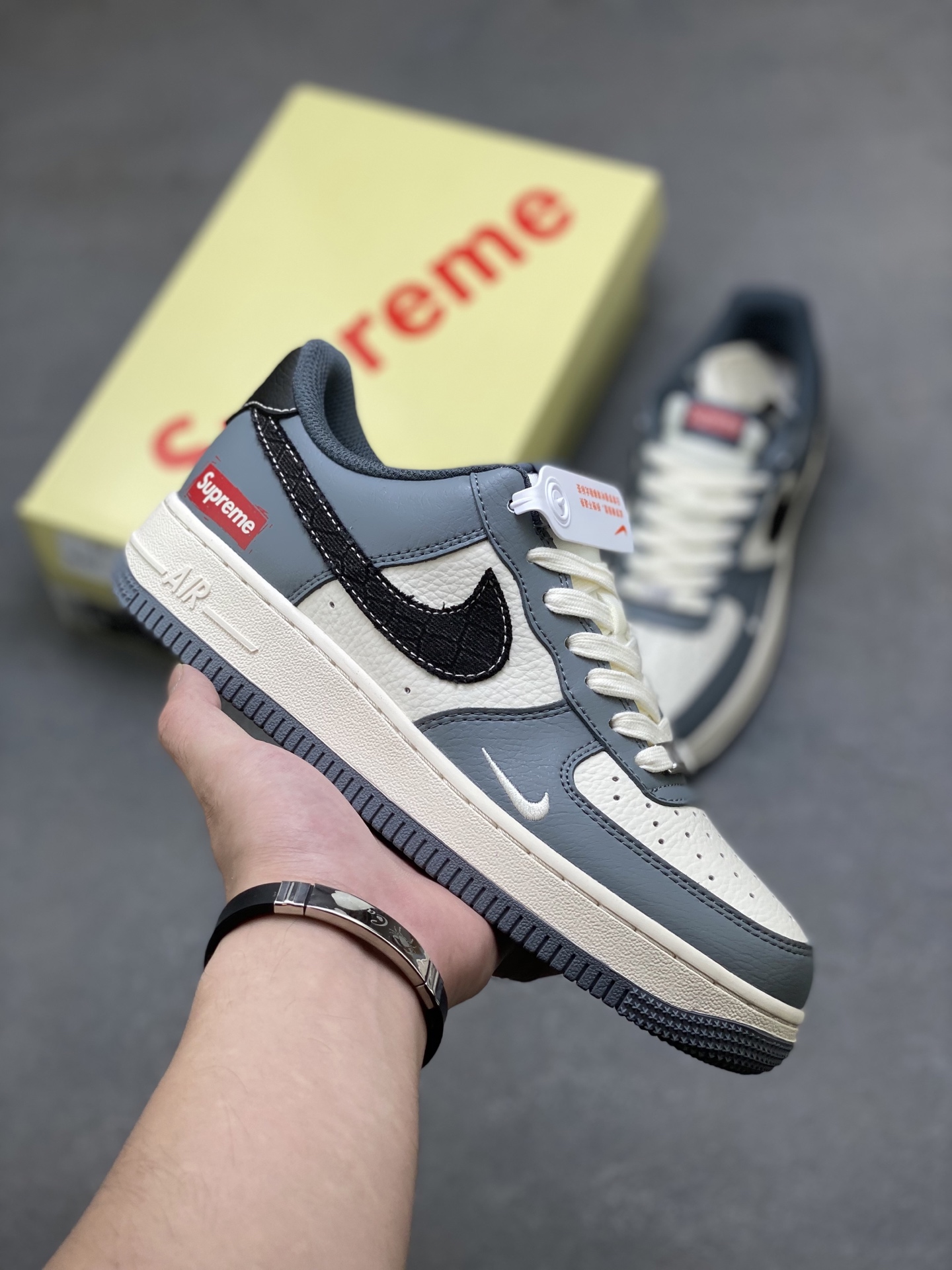 Nike Air Force 1 '07 Low Gray Sneakers Limited Edition 2 i1753027302957 6835 0 0