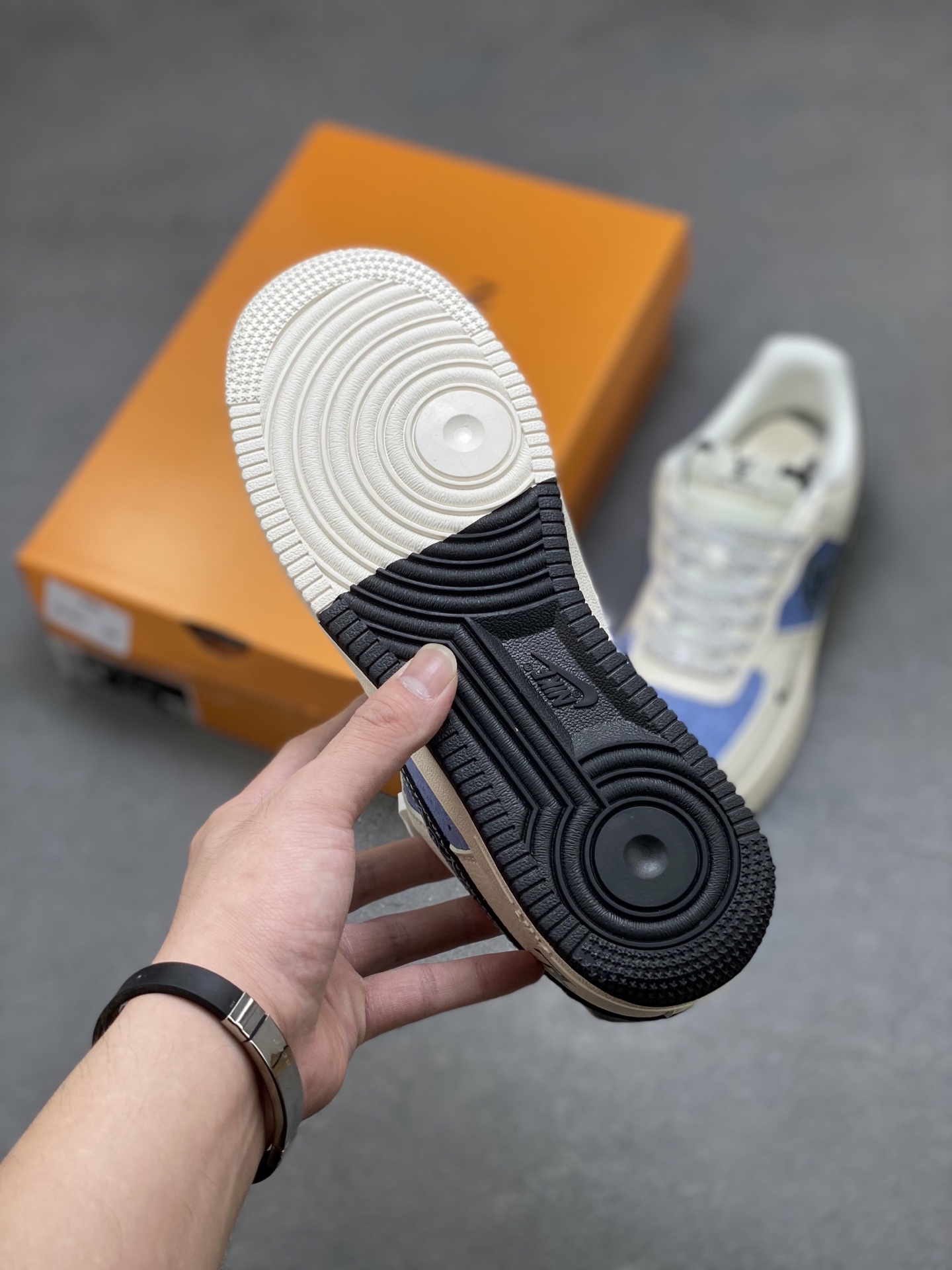 Nike Air Force 1 '07 Low Sneakers - Limited Edition Designer Collaboration 7 i1753027381701 4808 0 5