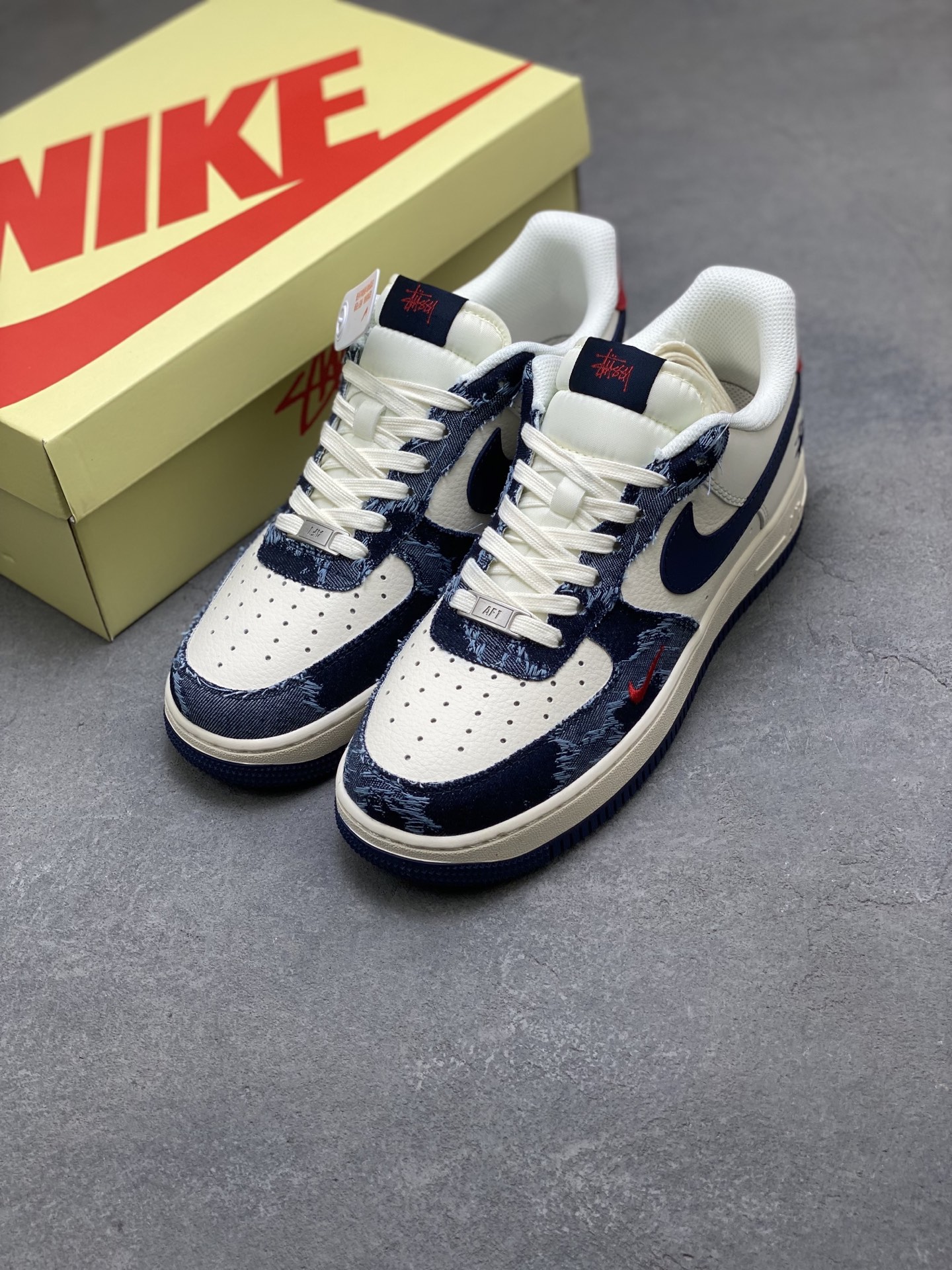 Nike Air Force 1 '07 Low Sneakers - Limited Edition, Premium Comfort 9 i1753372848882 7203 0 7