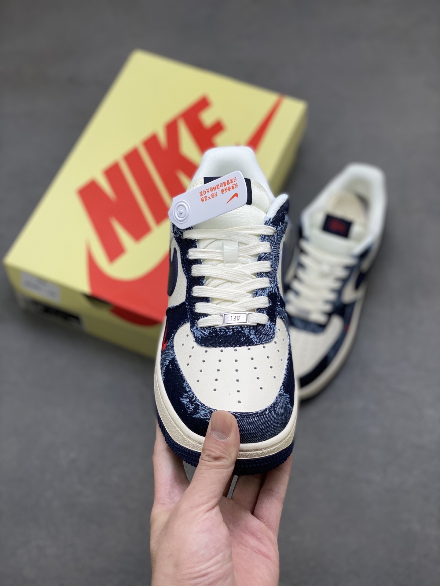 Nike Air Force 1 '07 Low Sneakers - Limited Edition, Premium Comfort 3 i1753372848907 2767 0 1