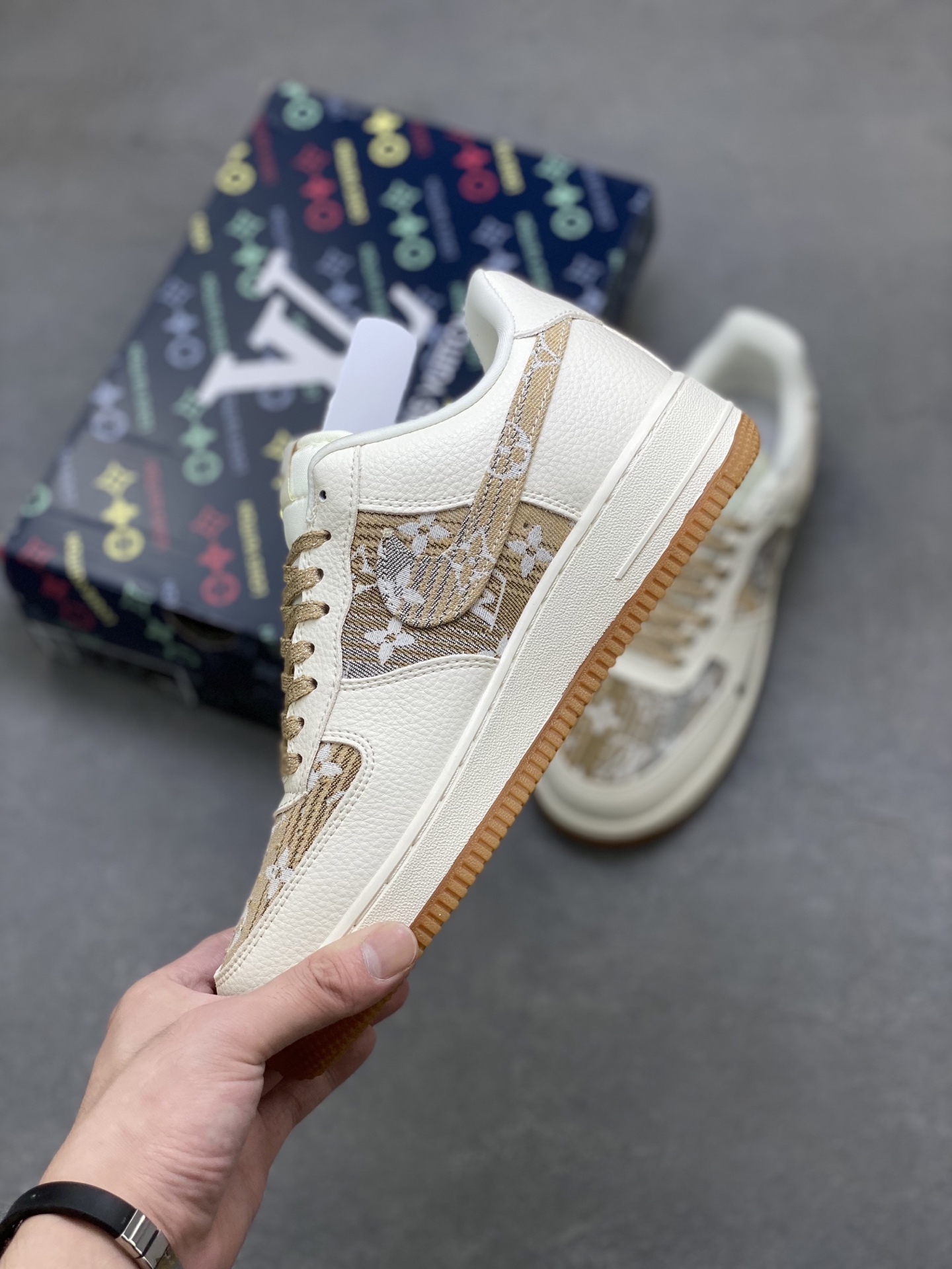 Nike Air Force 1 '07 Low Louis Vuitton Custom Sneakers - Limited Edition 4 i1753372940961 3951 0 2