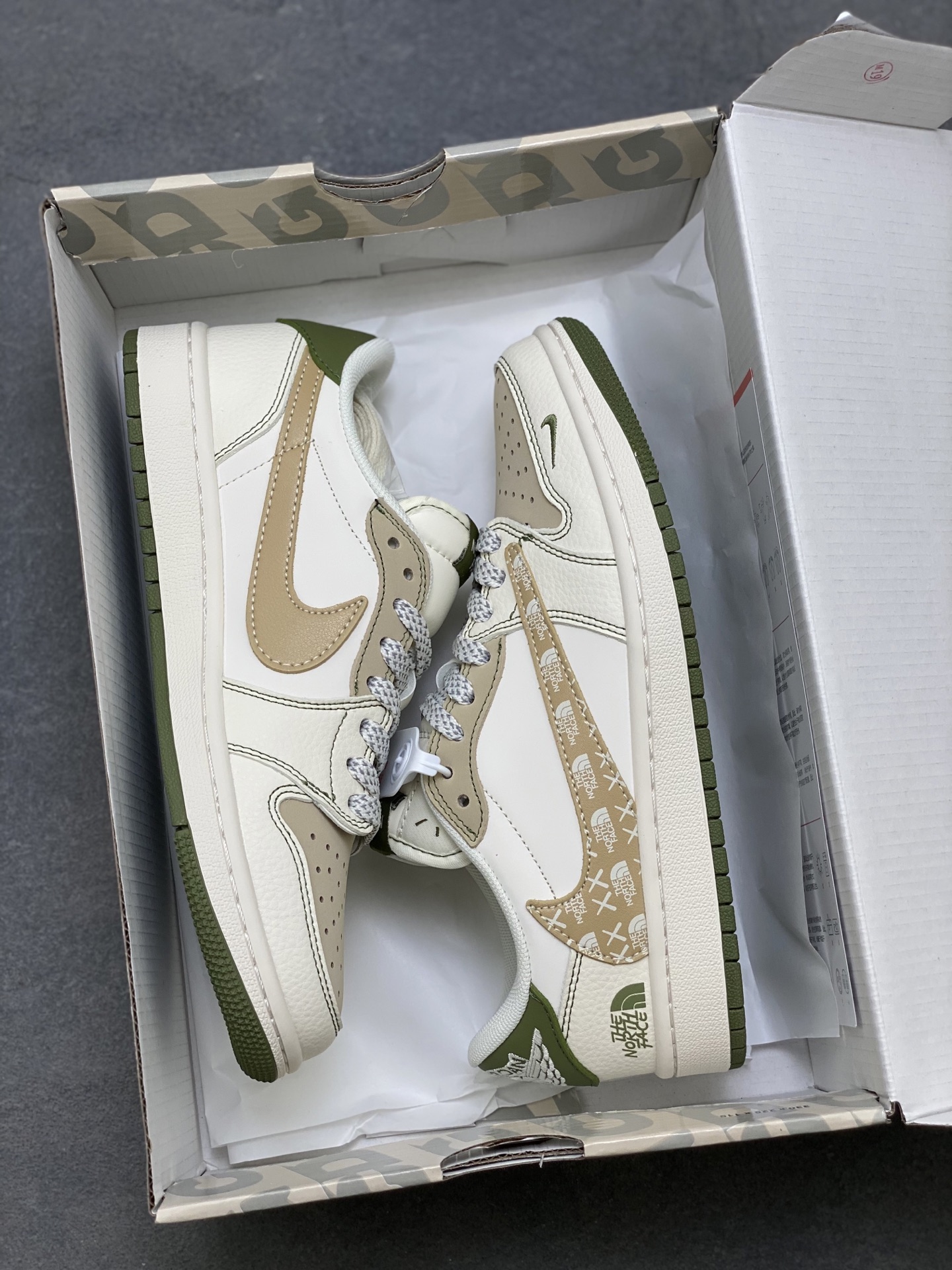 Nike Air Jordan 1 x Travis Scott 'DIY' Low Top Sneakers - Limited Edition 10 i1753373249113 3242 0 8