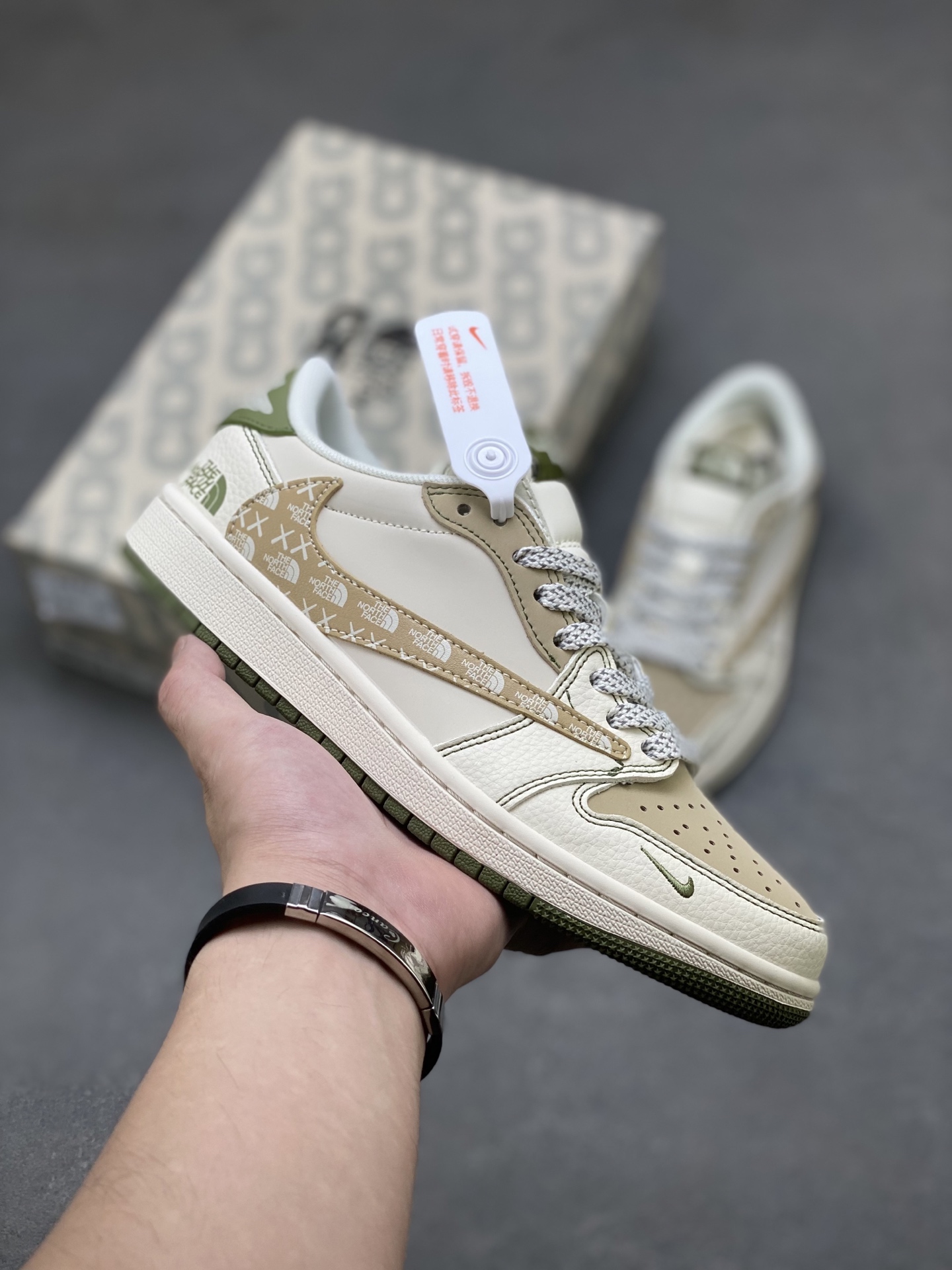 Nike Air Jordan 1 x Travis Scott 'DIY' Low Top Sneakers - Limited Edition 2 i1753373249416 7815 0 0