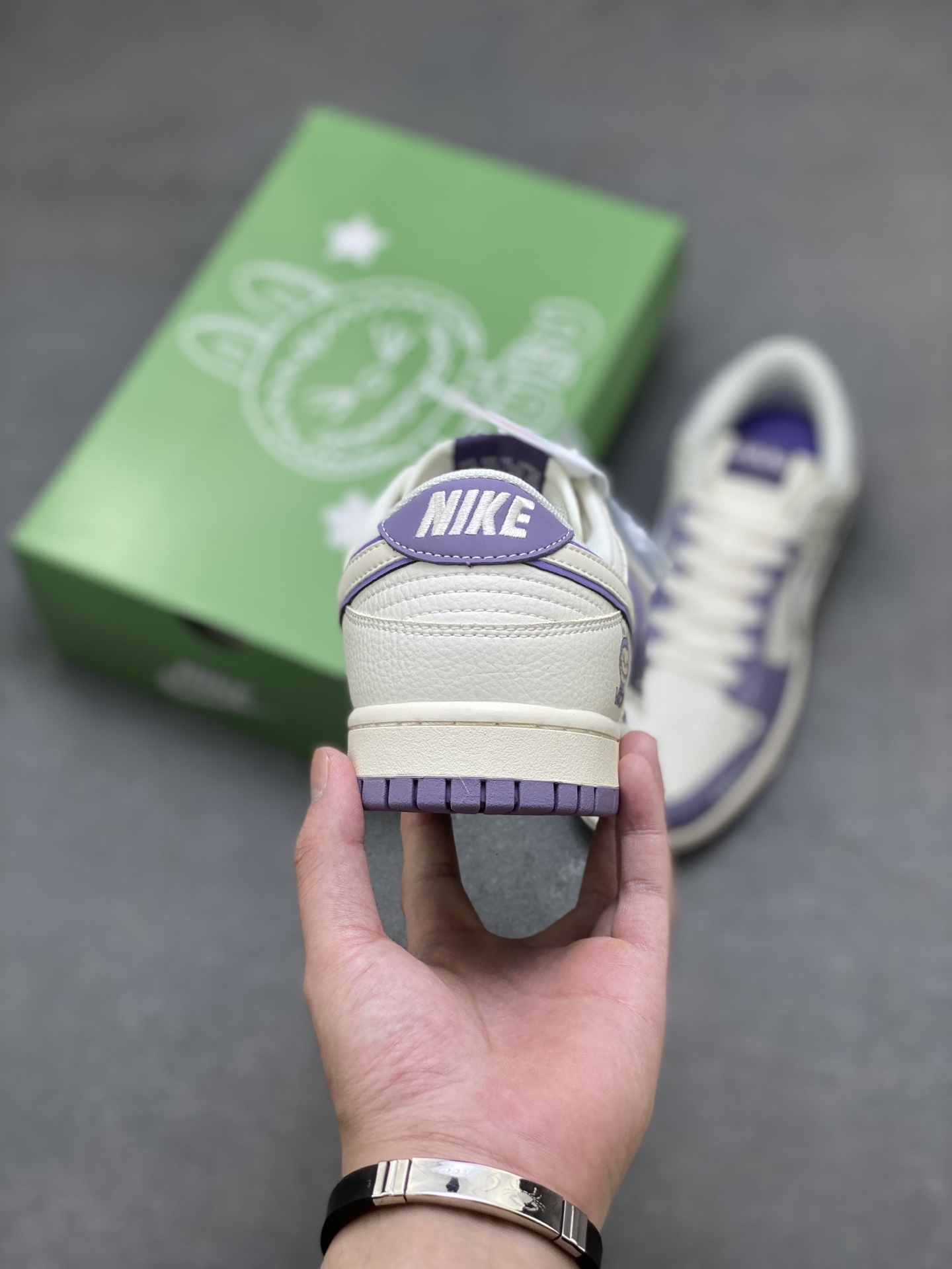 Nike SB Dunk Low Retro 'Labubu' Casual Skateboarding Shoes - Style & Comfort 5 i1753373311731 8668 0 3