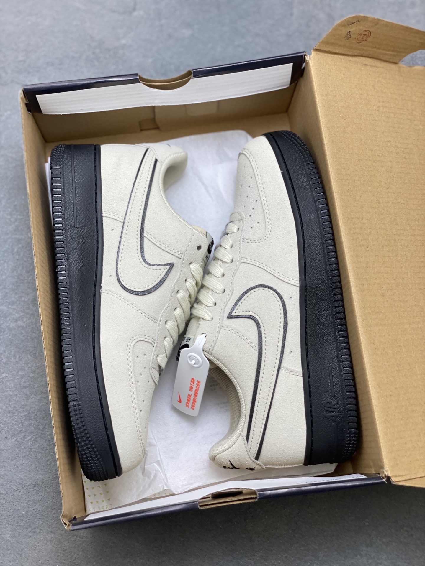 Nike Air Force 1 '07 Low Beige/Black Limited Edition Sneakers HQ1966-200 10 i1753545804711 8643 0 8