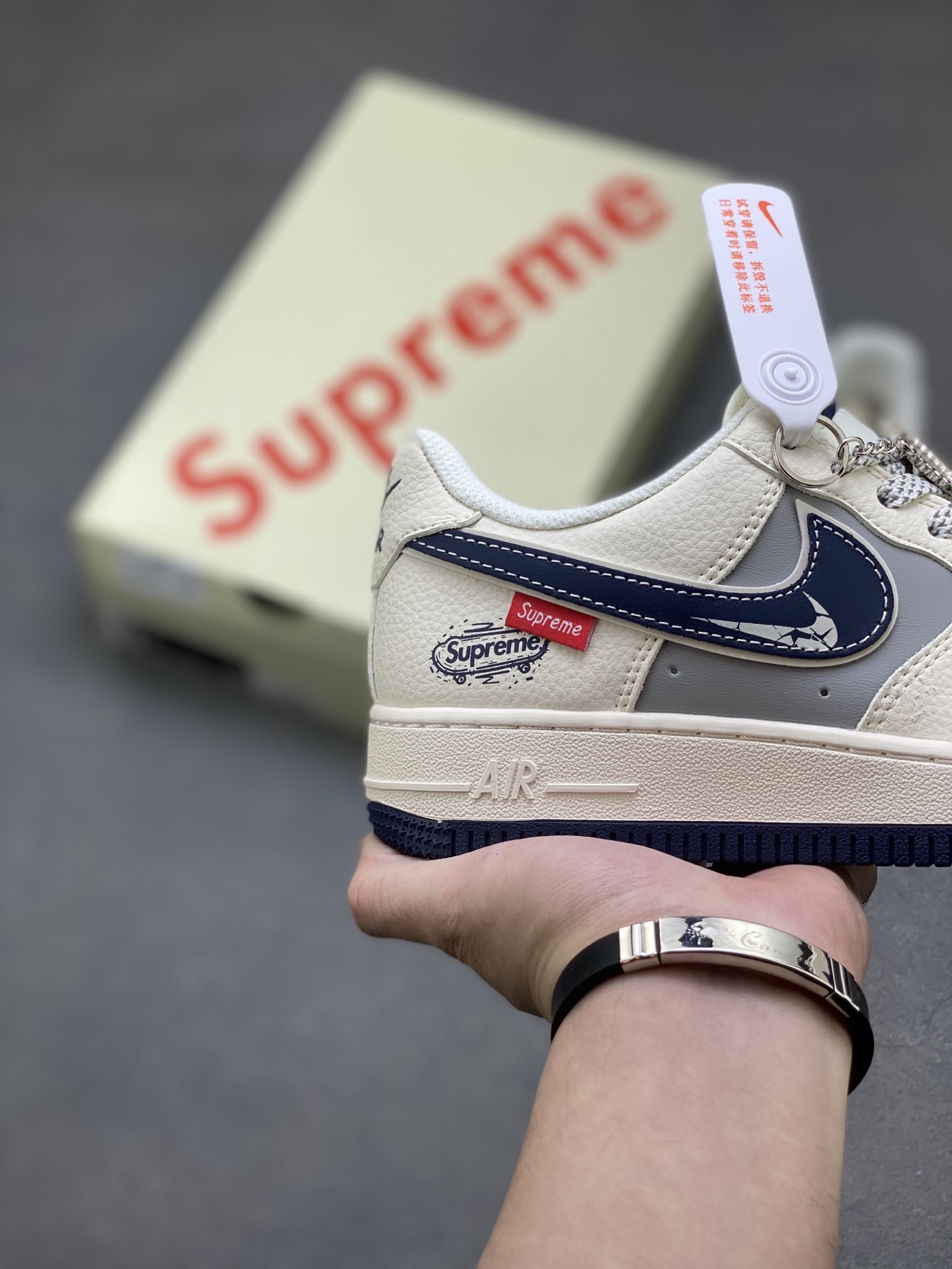Nike Air Force 1 '07 Low Sneakers - Limited Edition, Premium Comfort 6 i1753545959912 1815 0 4