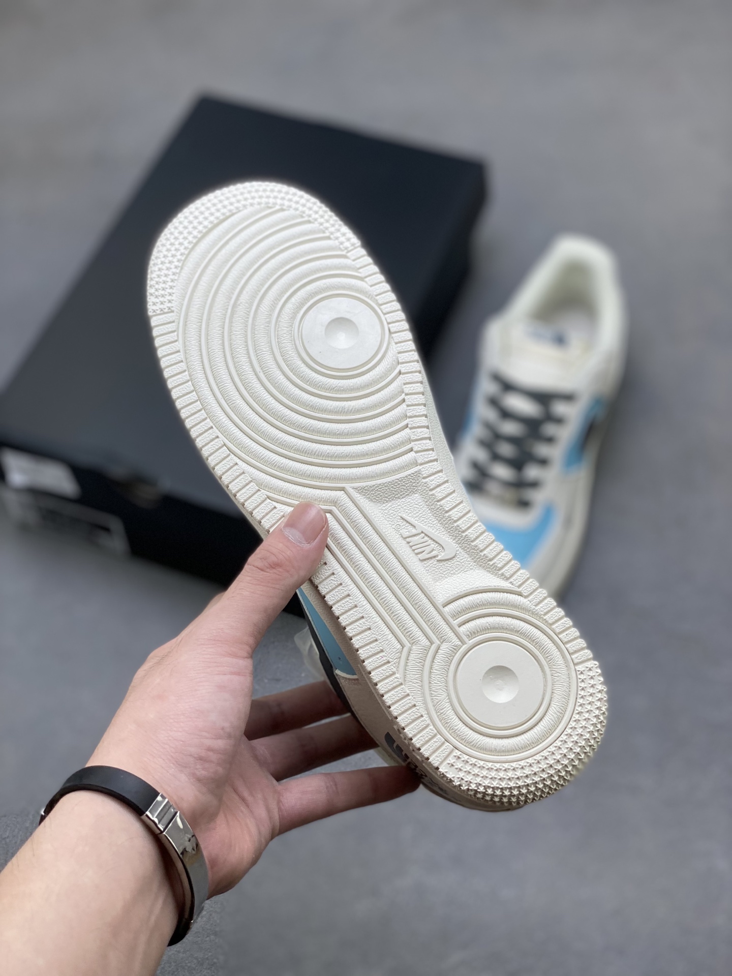 Nike Air Force 1 '07 Low Sneakers - Limited Edition, Premium Comfort 7 i1753546002867 5951 0 5