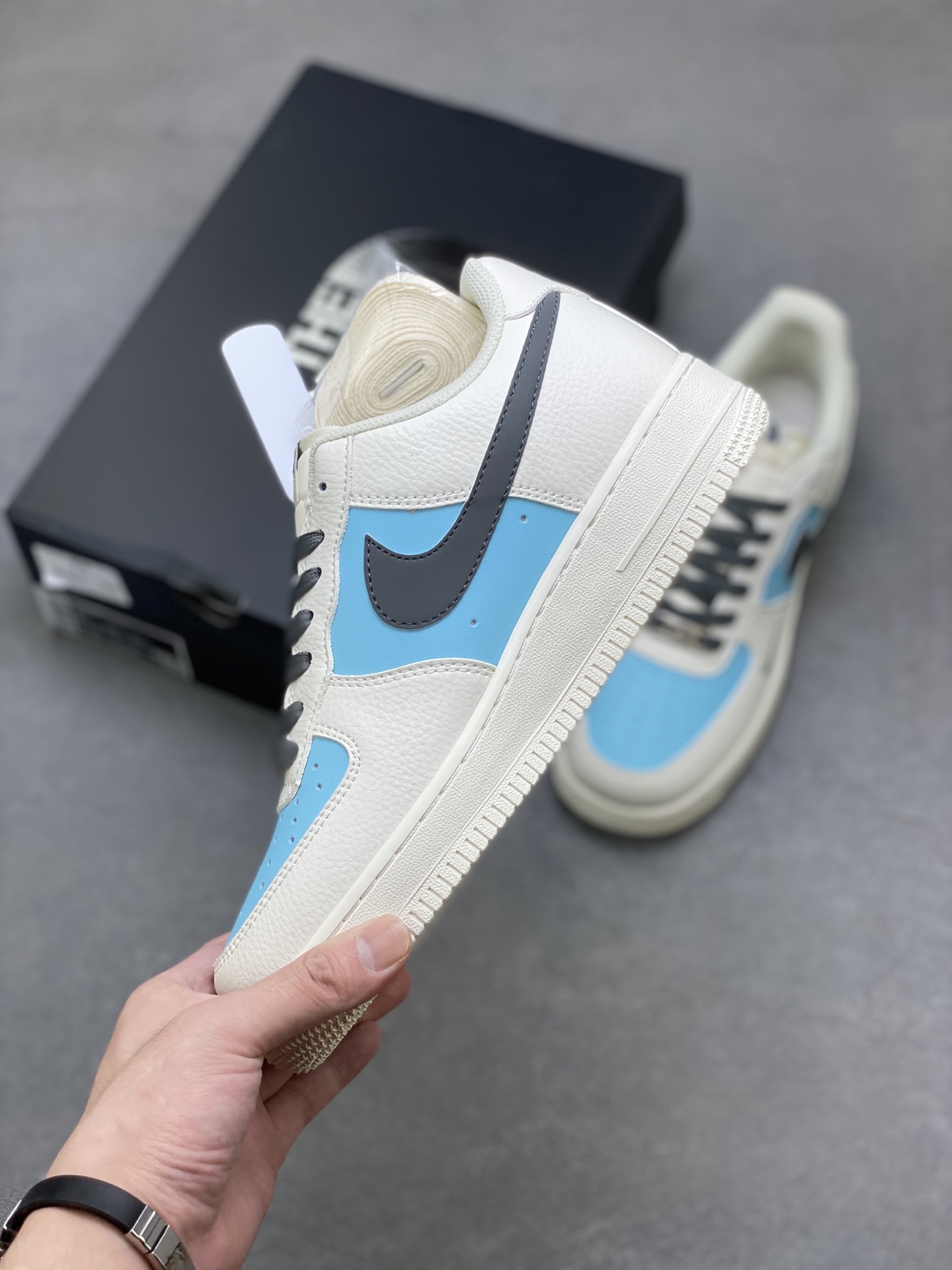 Nike Air Force 1 '07 Low Sneakers - Limited Edition, Premium Comfort 4 i1753546005939 4232 0 2
