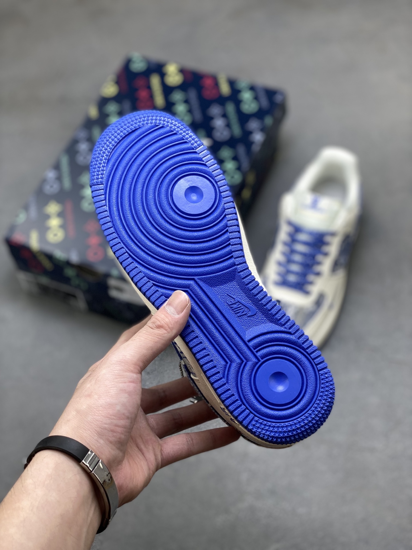 Nike Air Force 1 '07 Low Louis Vuitton Edition Sneakers - Limited Release 7 i1753546111941 614 0 5