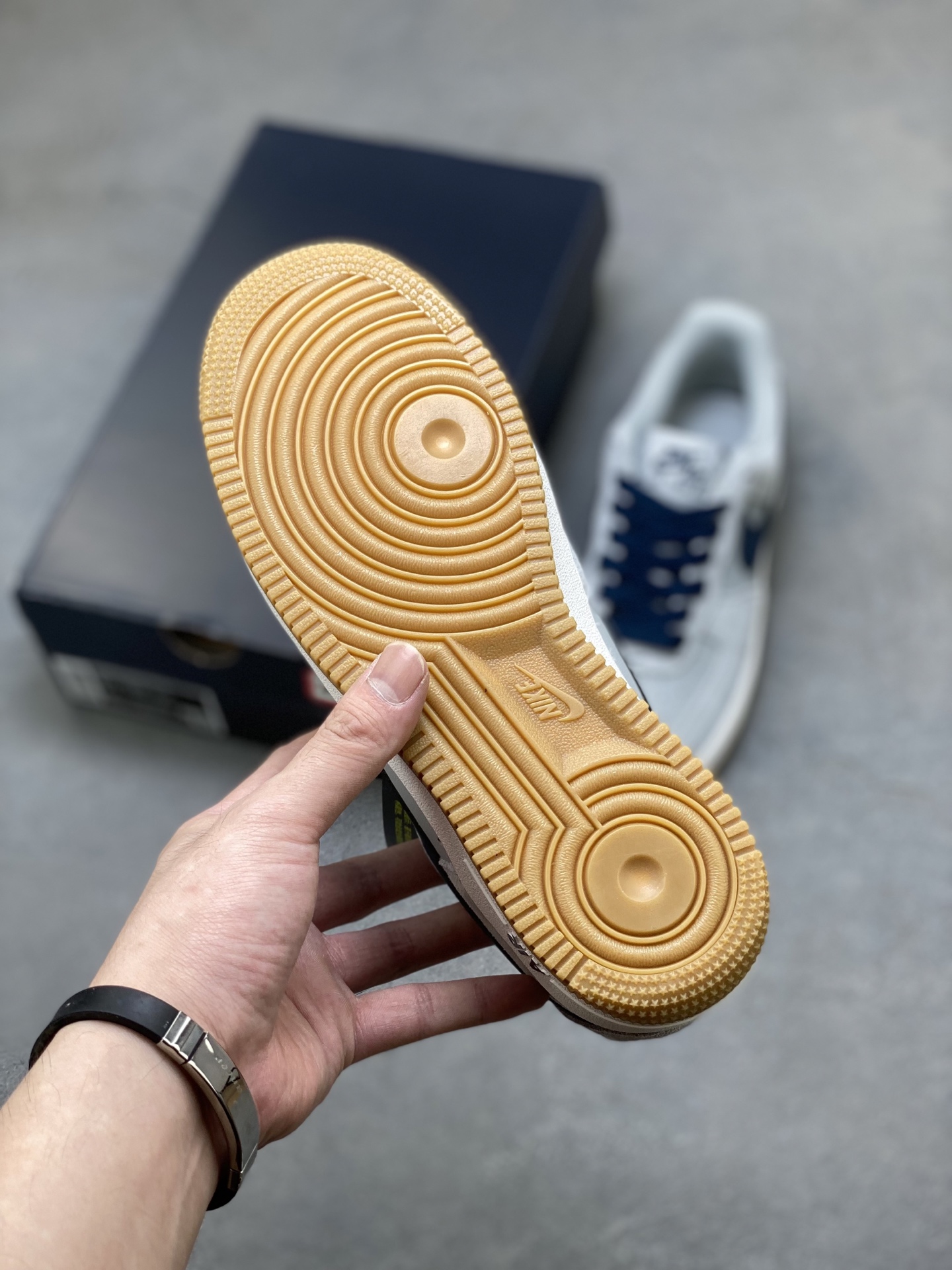 Nike Air Force 1 '07 Low Grey/Navy Sneakers Limited Edition - Size 36-45 7 i1753633512804 6092 0 5