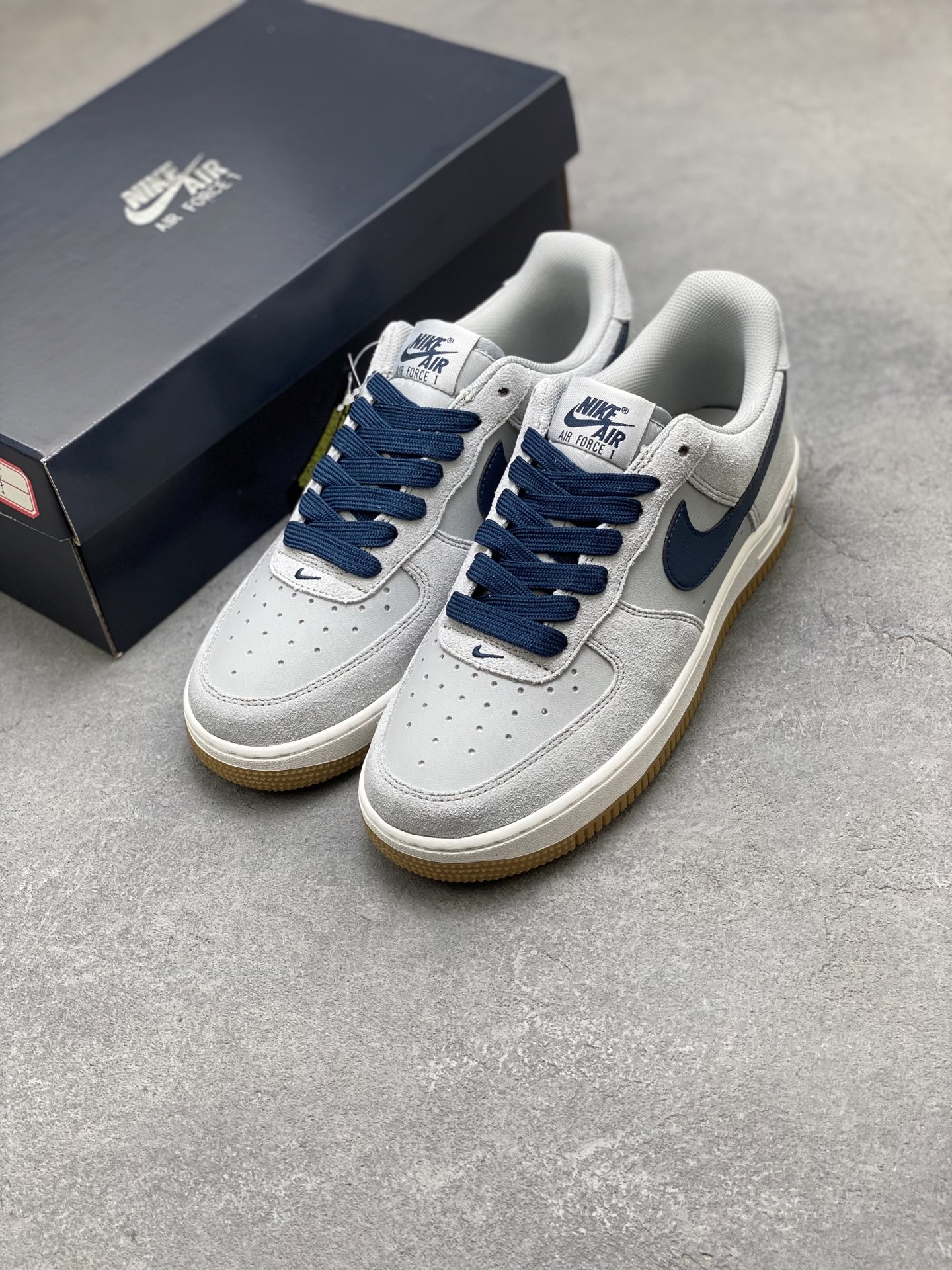 Nike Air Force 1 '07 Low Grey/Navy Sneakers Limited Edition - Size 36-45 9 i1753633522565 7510 0 7