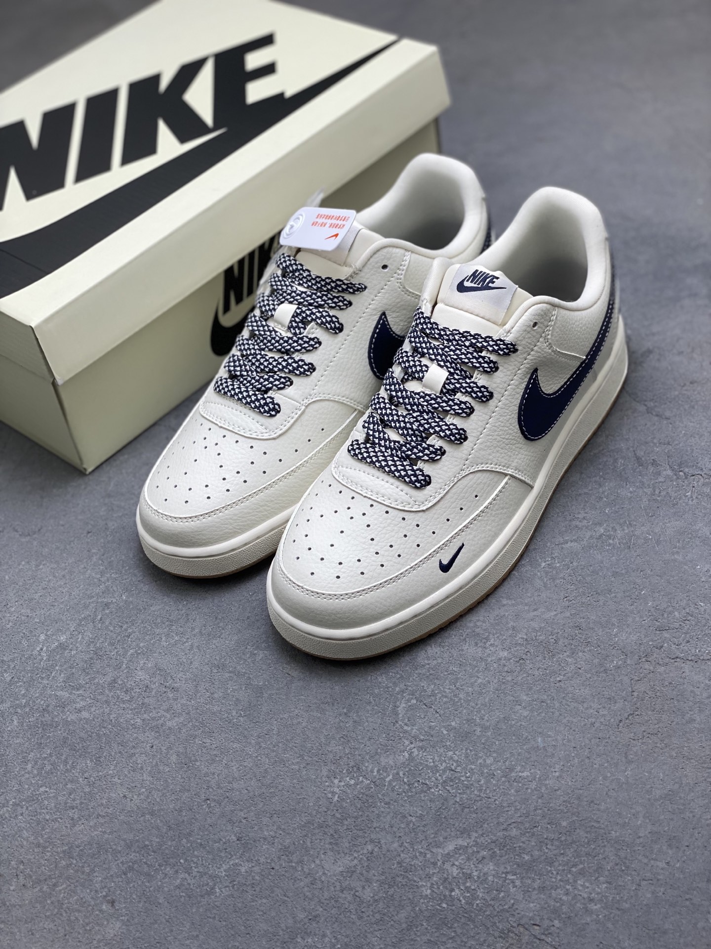 Nike Ebernon Low PRM White/Navy Casual Sneakers, Breathable and Durable 9 i1753633655125 7214 0 7