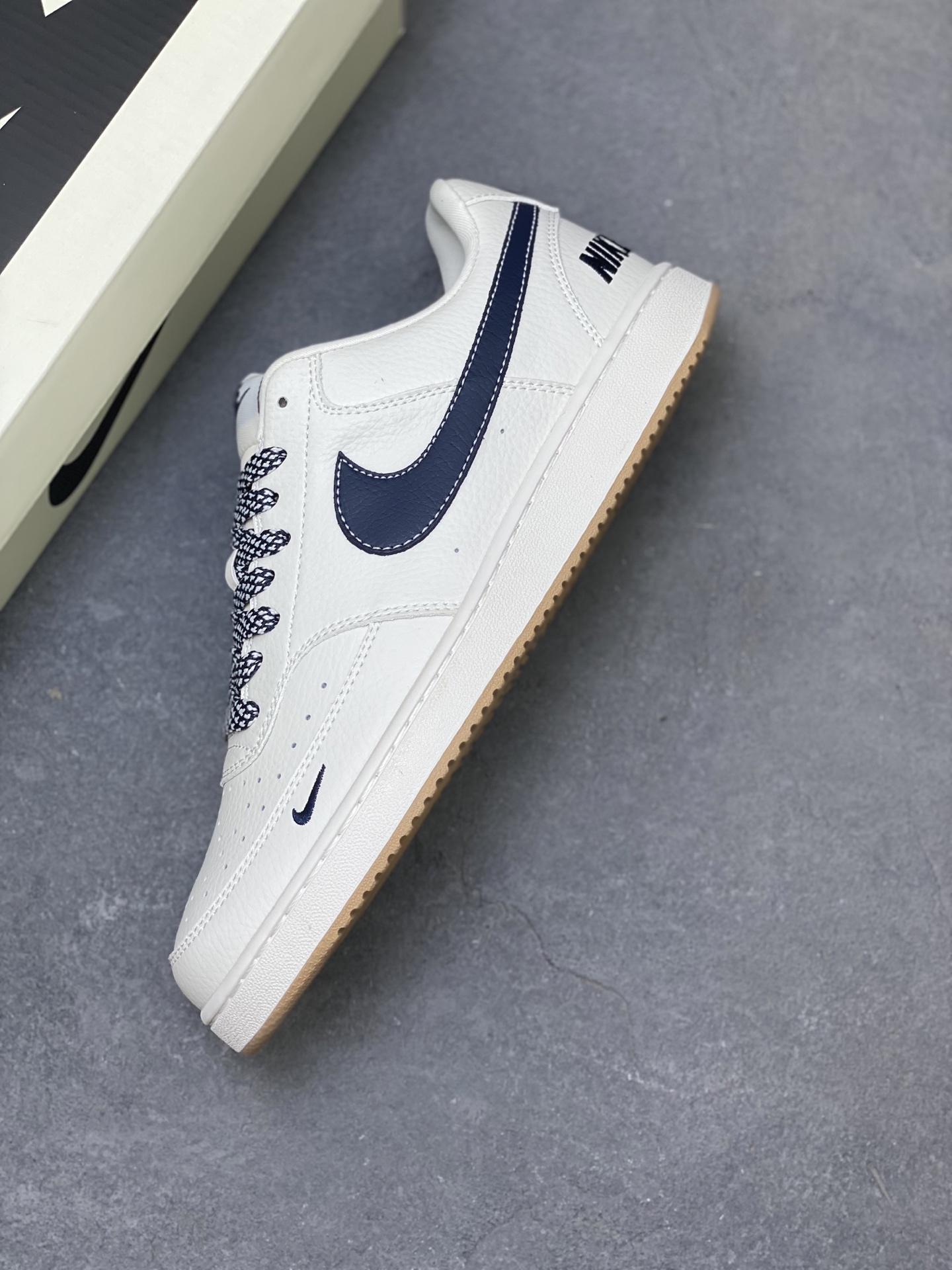 Nike Ebernon Low PRM White/Navy Casual Sneakers, Breathable and Durable 8 i1753633662961 1978 0 6