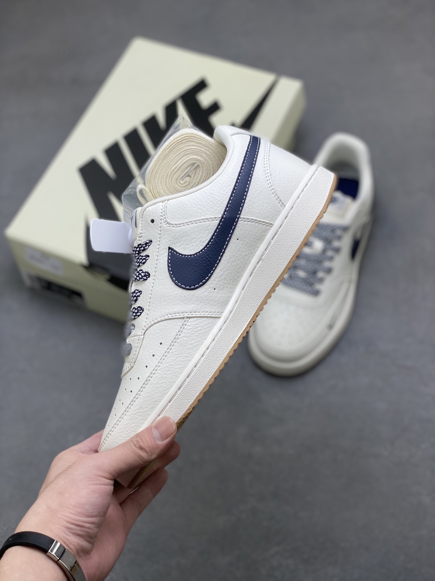 Nike Ebernon Low PRM White/Navy Casual Sneakers, Breathable and Durable 4 i1753633666569 6572 0 2