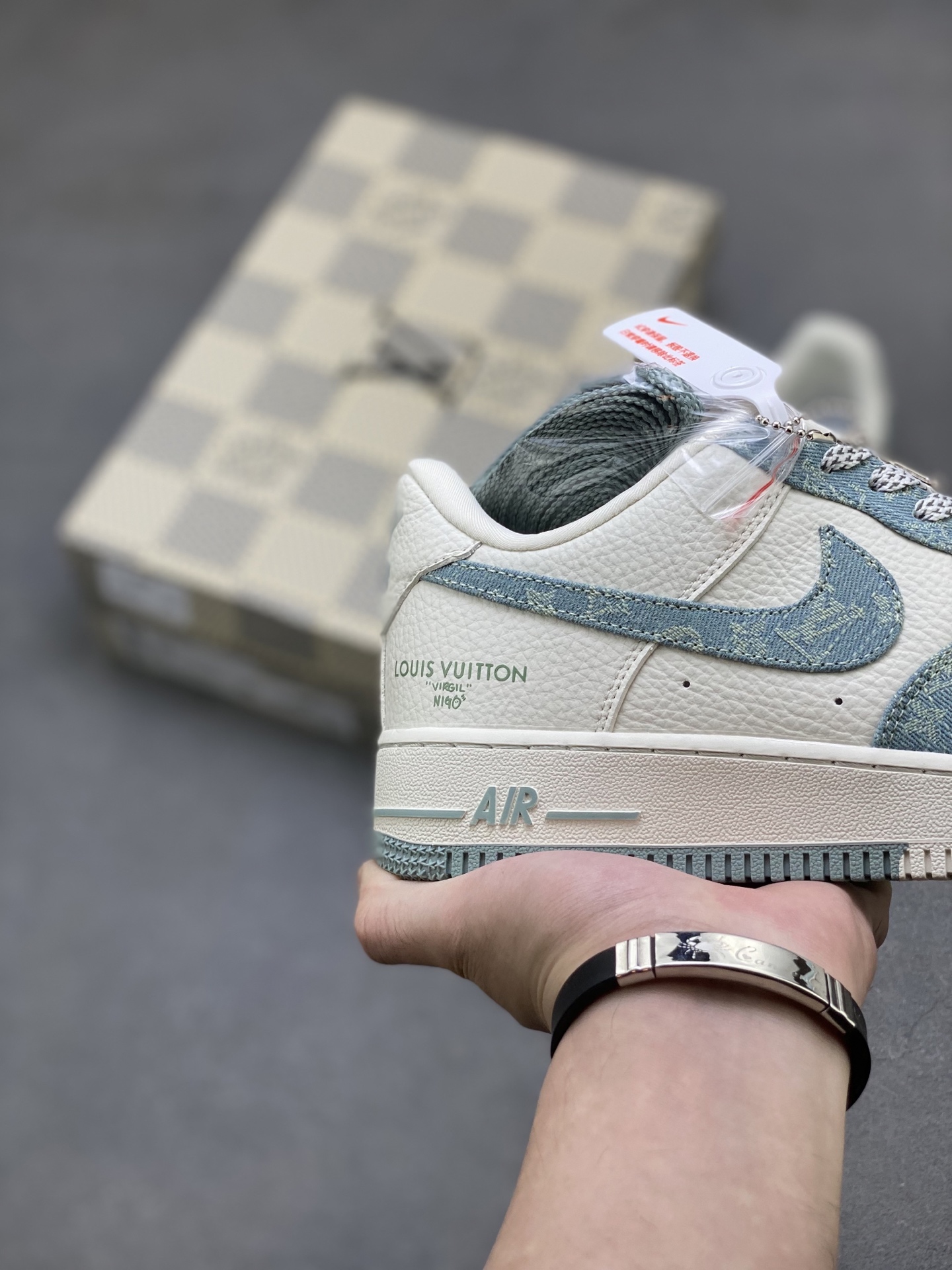 Nike Air Force 1 '07 Low Louis Vuitton Custom Sneakers Limited Edition 6 i1753718482273 7341 0 4