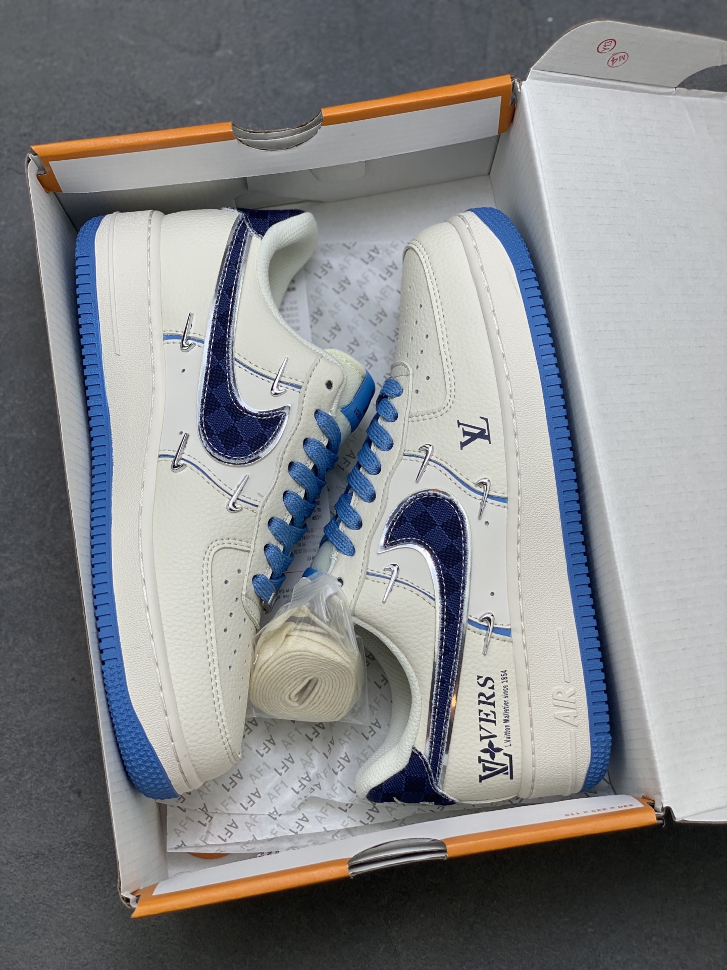 Nike Air Force 1 '07 Low Louis Vuitton Custom Sneakers - Limited Edition 10 i1753977682877 8361 0 8