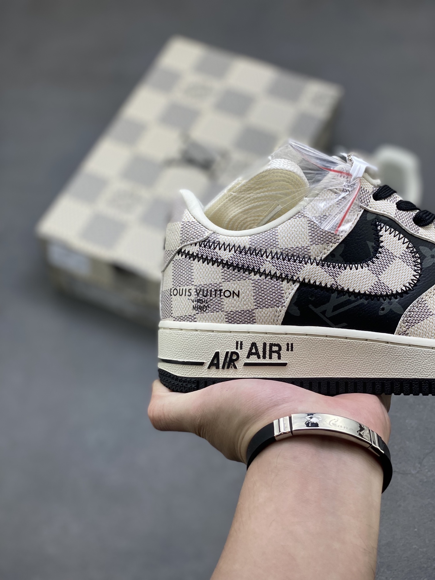 Nike Air Force 1 '07 Low Louis Vuitton Custom Sneakers Limited Edition 6 i1753977756162 3236 0 4