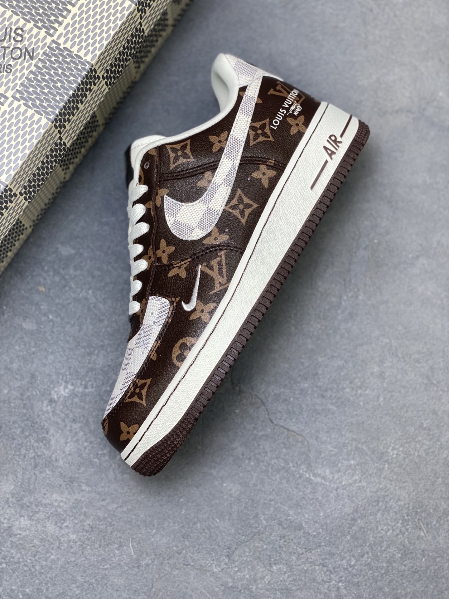 Nike Air Force 1 '07 Low Louis Vuitton Custom Sneakers - Limited Edition 8 i1754150607079 2829 0 6