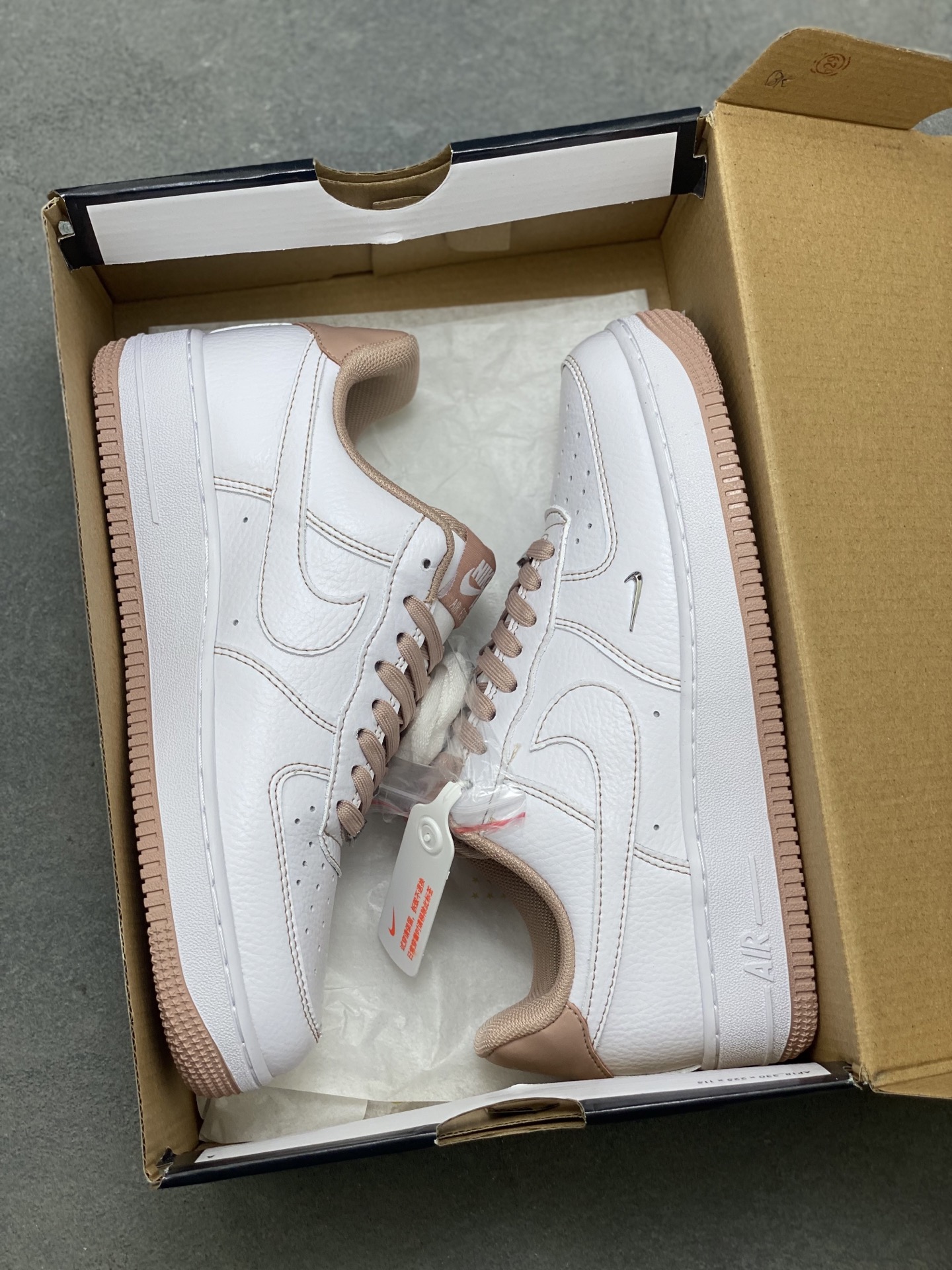 Nike Air Force 1 '07 Low White/Rose Gold Casual Sneakers IB6543-100 10 i1754150760971 4092 0 8