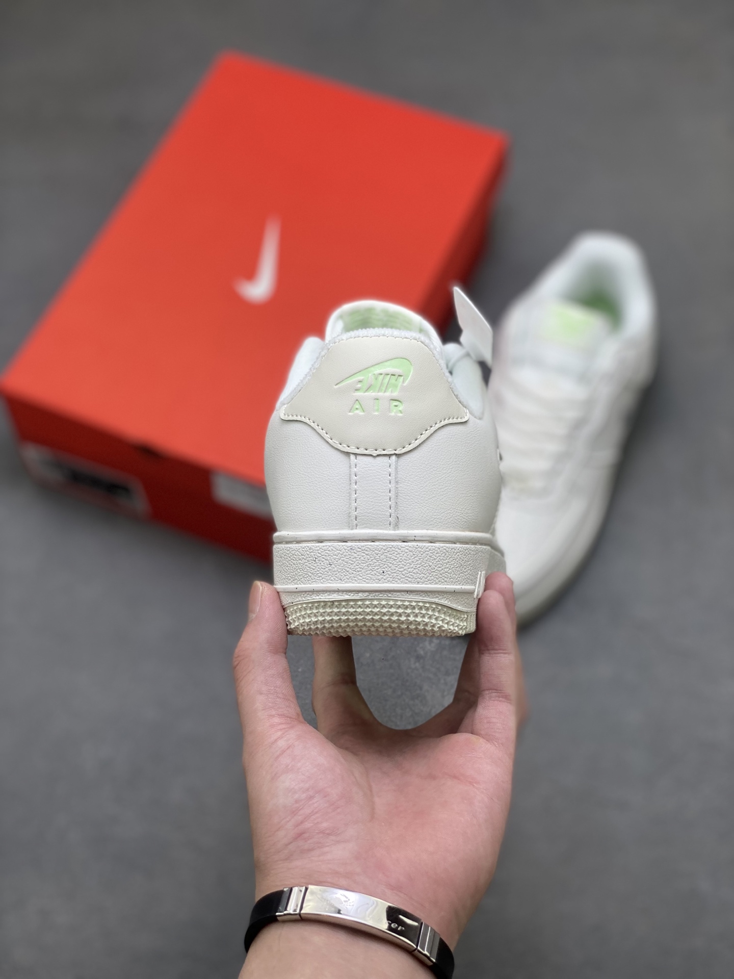 Nike Air Force 1 '07 Low White/Silver Casual Shoes For Men and Women 5 i1754150965780 4058 0 3