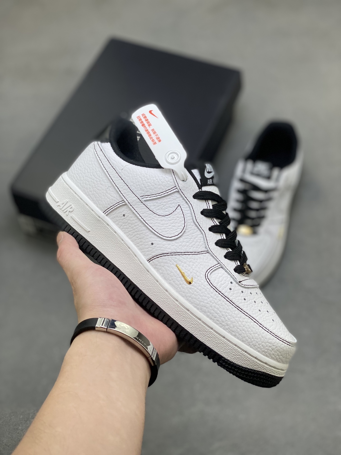Nike Air Force 1 '07 Low White/Black Stitching Detail Sneaker(IB6543-101) 2 i1754323693617 6037 0 0