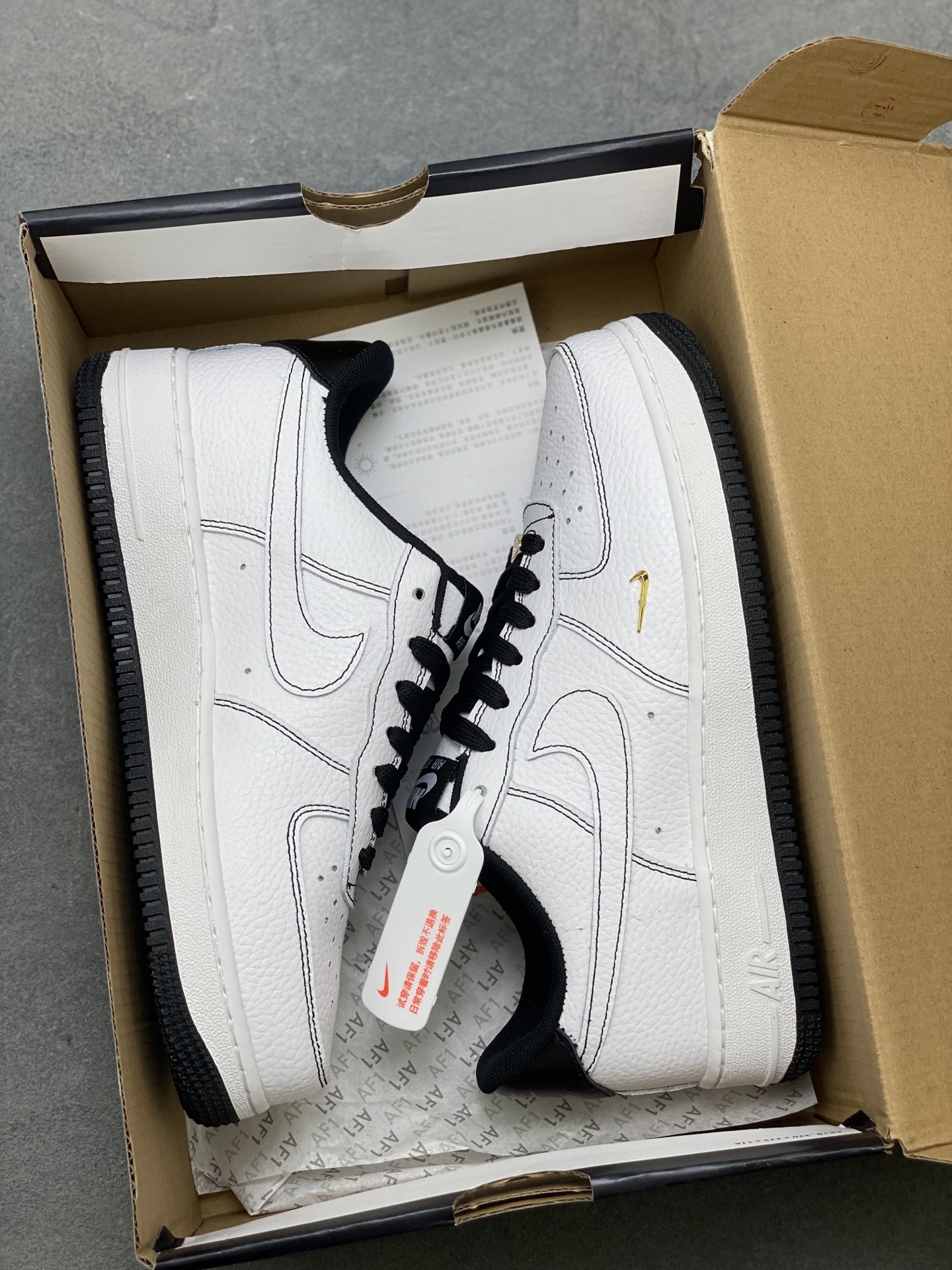 Nike Air Force 1 '07 Low White/Black Stitching Detail Sneaker(IB6543-101) 10 i1754323693617 7098 0 8