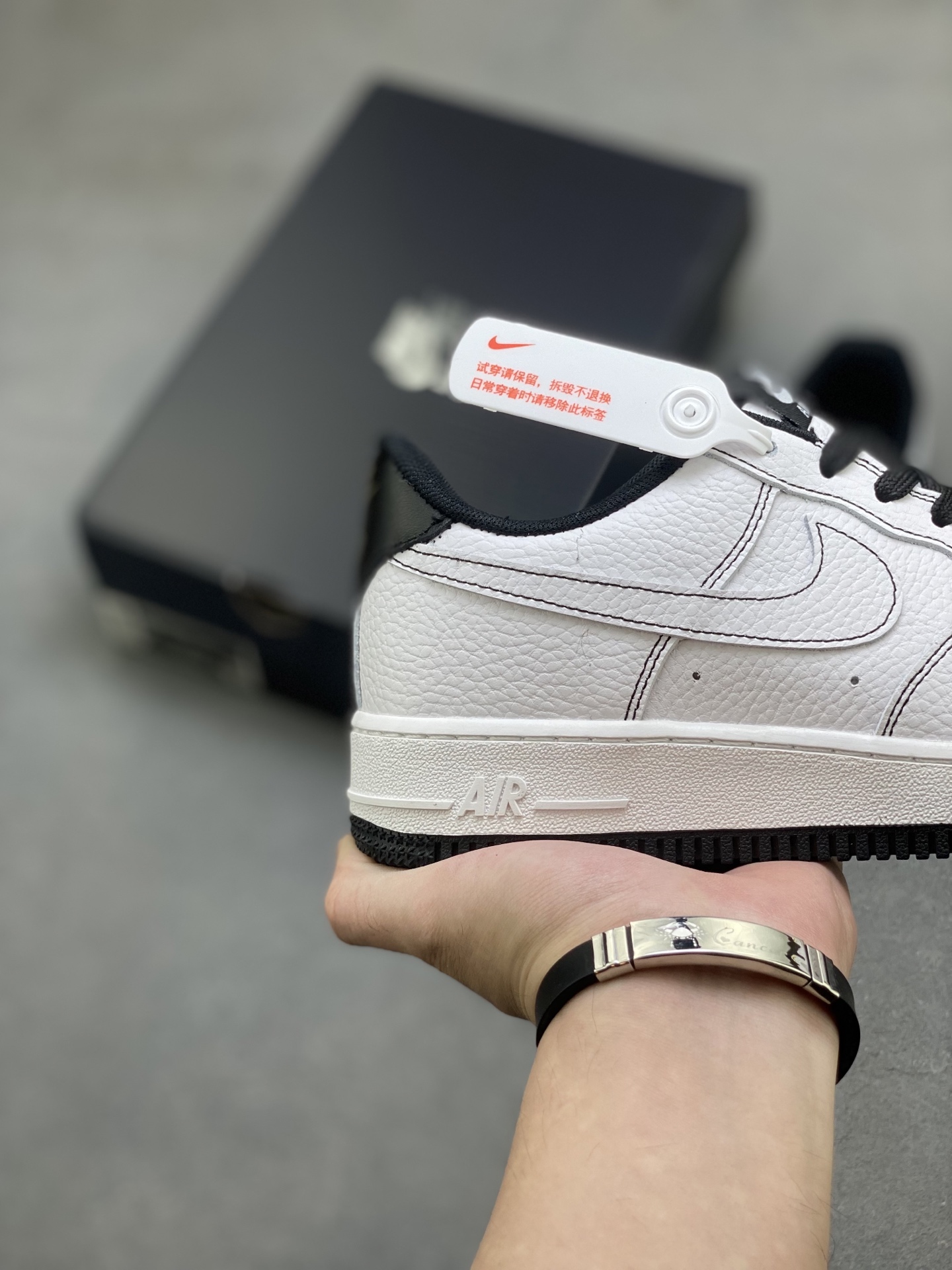 Nike Air Force 1 '07 Low White/Black Stitching Detail Sneaker(IB6543-101) 6 i1754323697299 4122 0 4