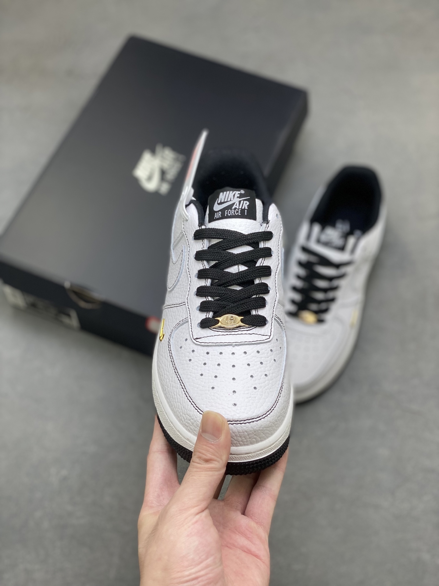 Nike Air Force 1 '07 Low White/Black Stitching Detail Sneaker(IB6543-101) 3 i1754323698084 3333 0 1