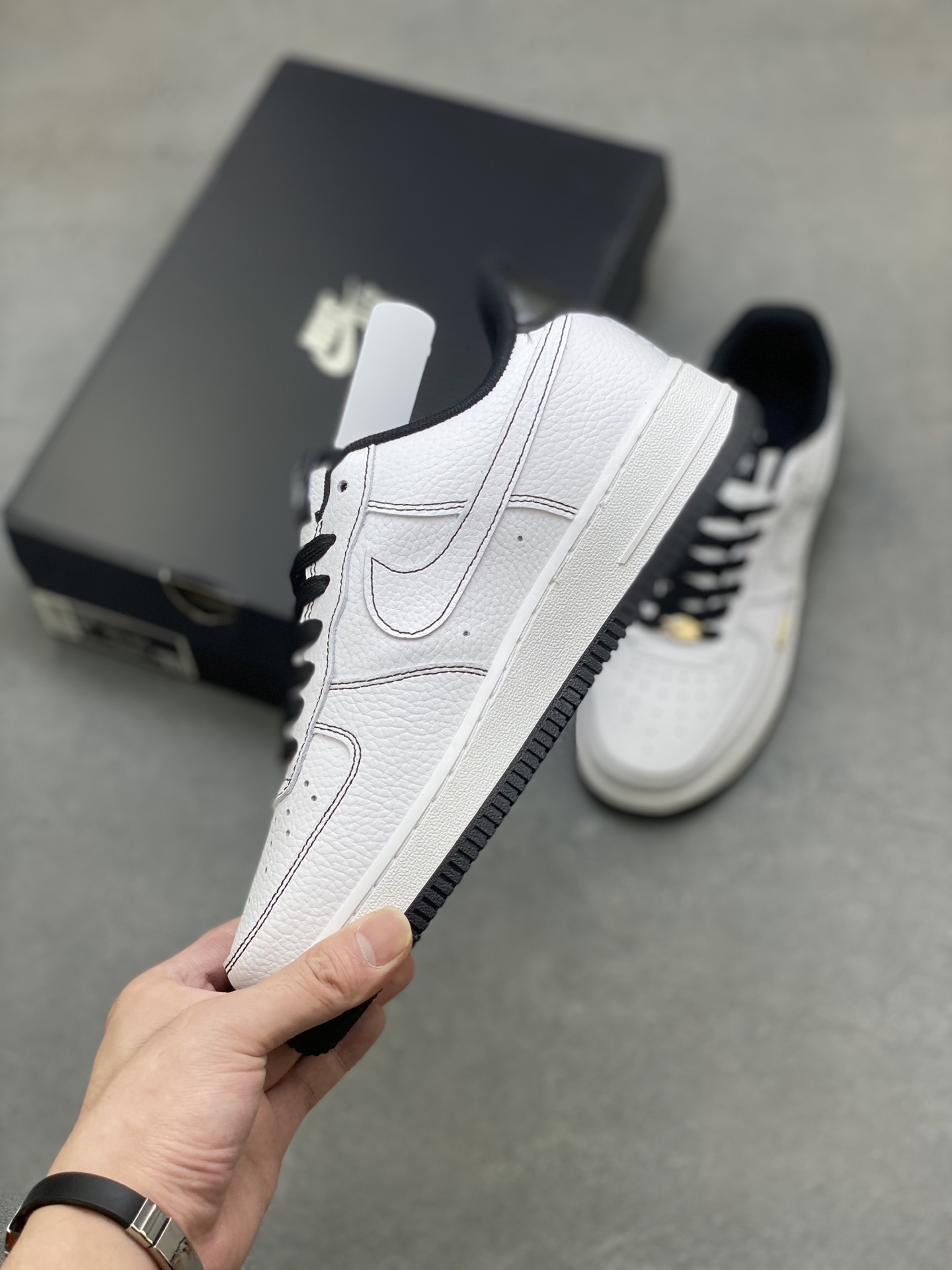 Nike Air Force 1 '07 Low White/Black Stitching Detail Sneaker(IB6543-101) 4 i1754323698974 6336 0 2