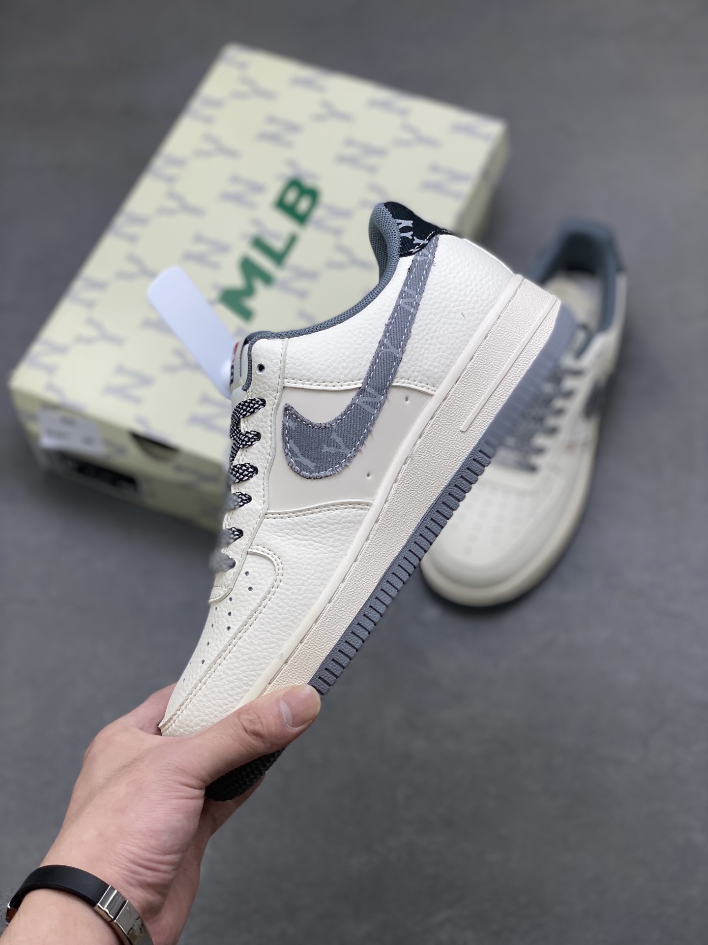 Nike Air Force 1 '07 Low MLB Edition - Limited Release, Premium Comfort 3 i1754323820146 2974 0 2