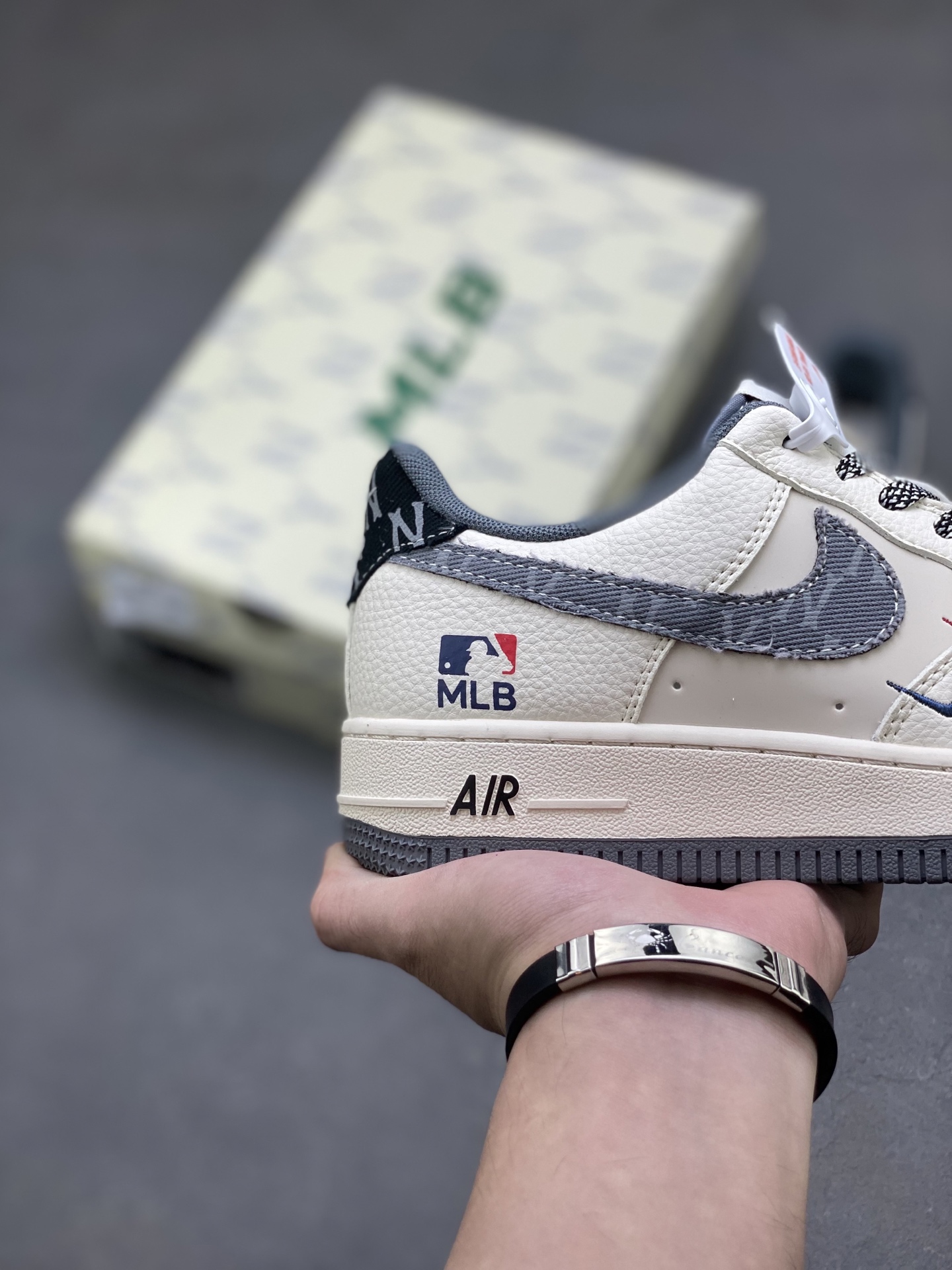 Nike Air Force 1 '07 Low MLB Edition - Limited Release, Premium Comfort 5 i1754323824540 5419 0 4