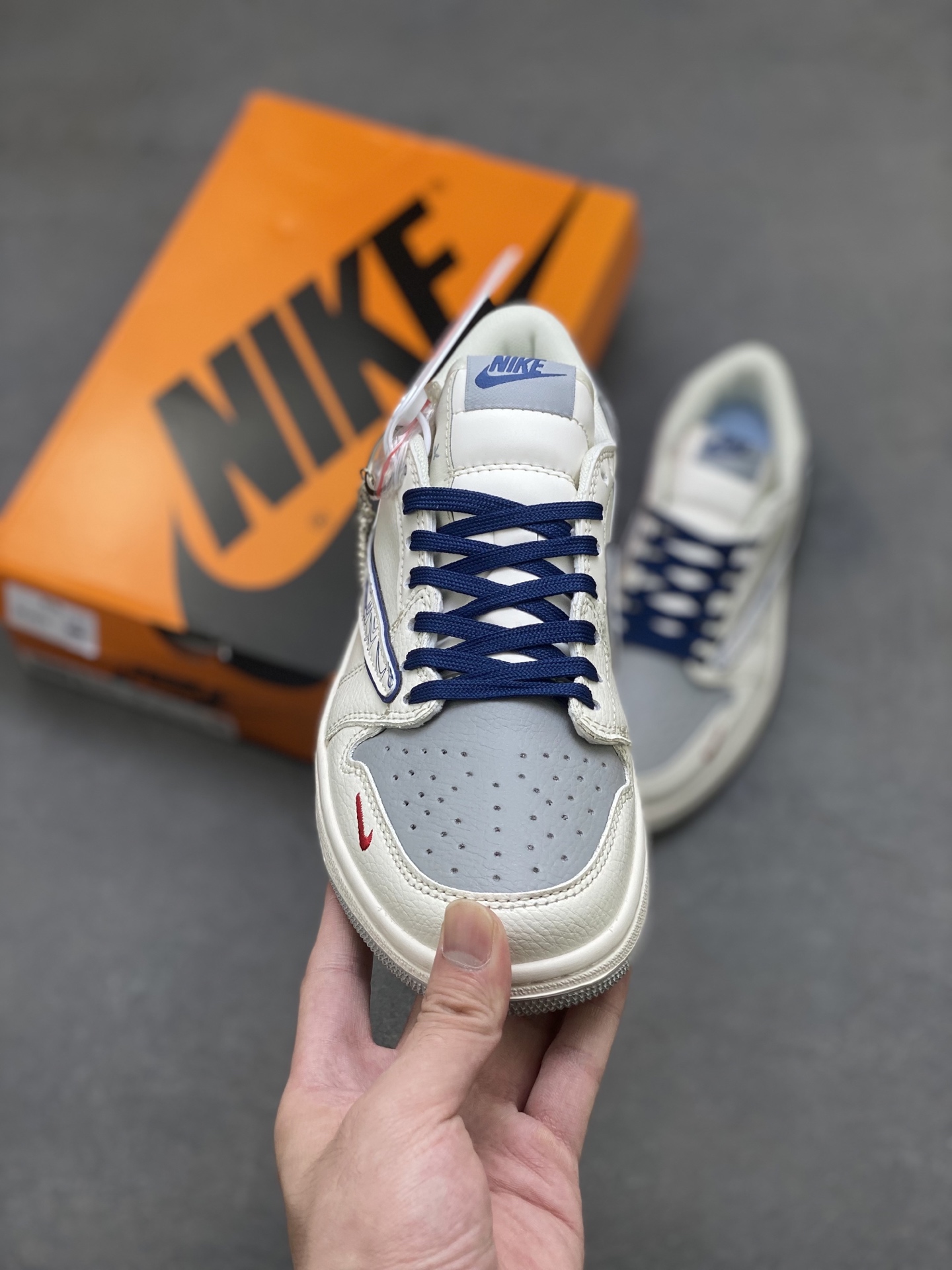 Nike Air Jordan 1 Low Travis Scott DIY Custom Sneakers - Perfect Quality 2 i1754324037879 2408 0 1