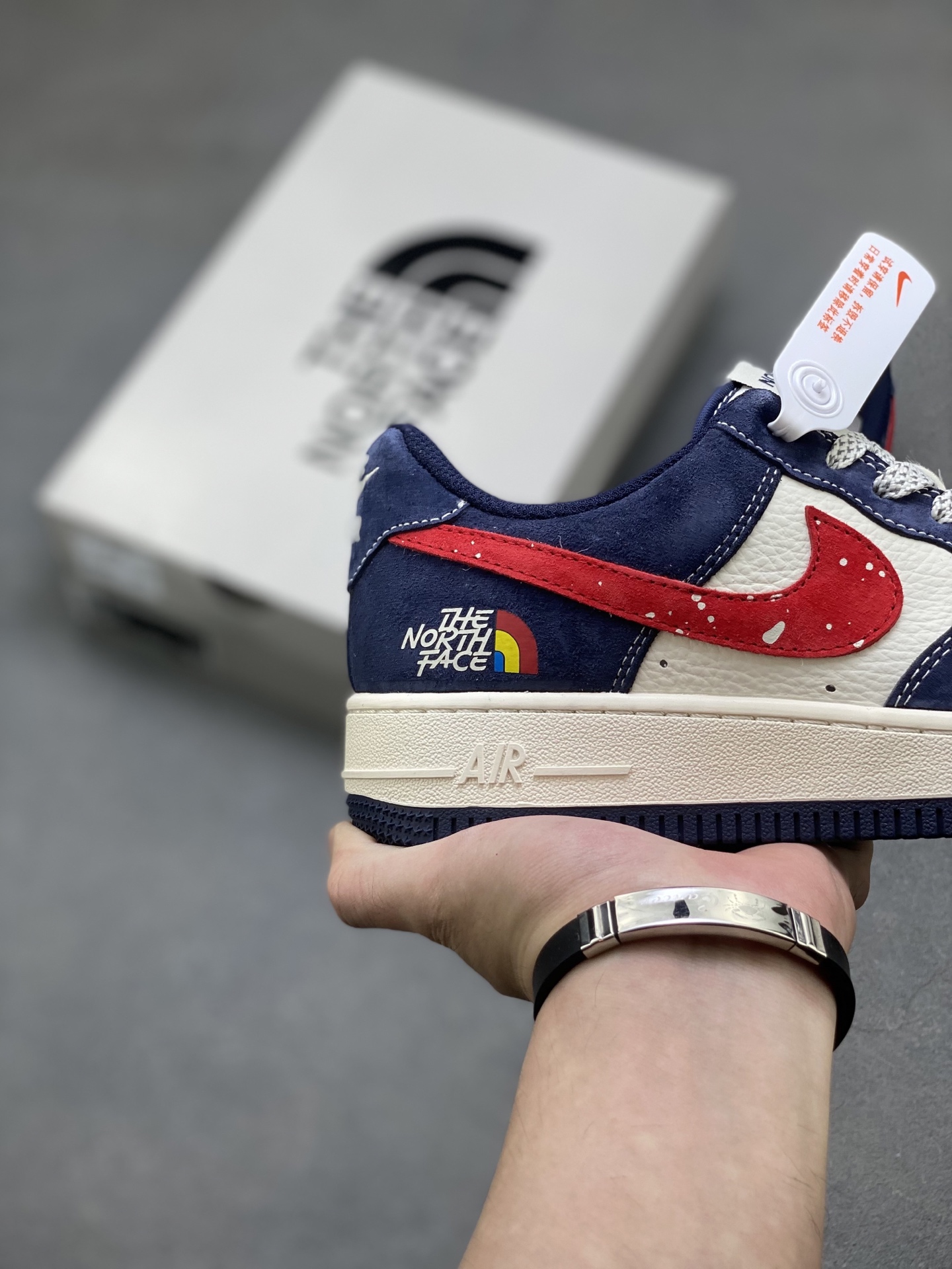 Nike Air Force 1 '07 Low Sneakers - Limited Edition, Comfortable and Durable 6 i1754419890308 7255 0 4