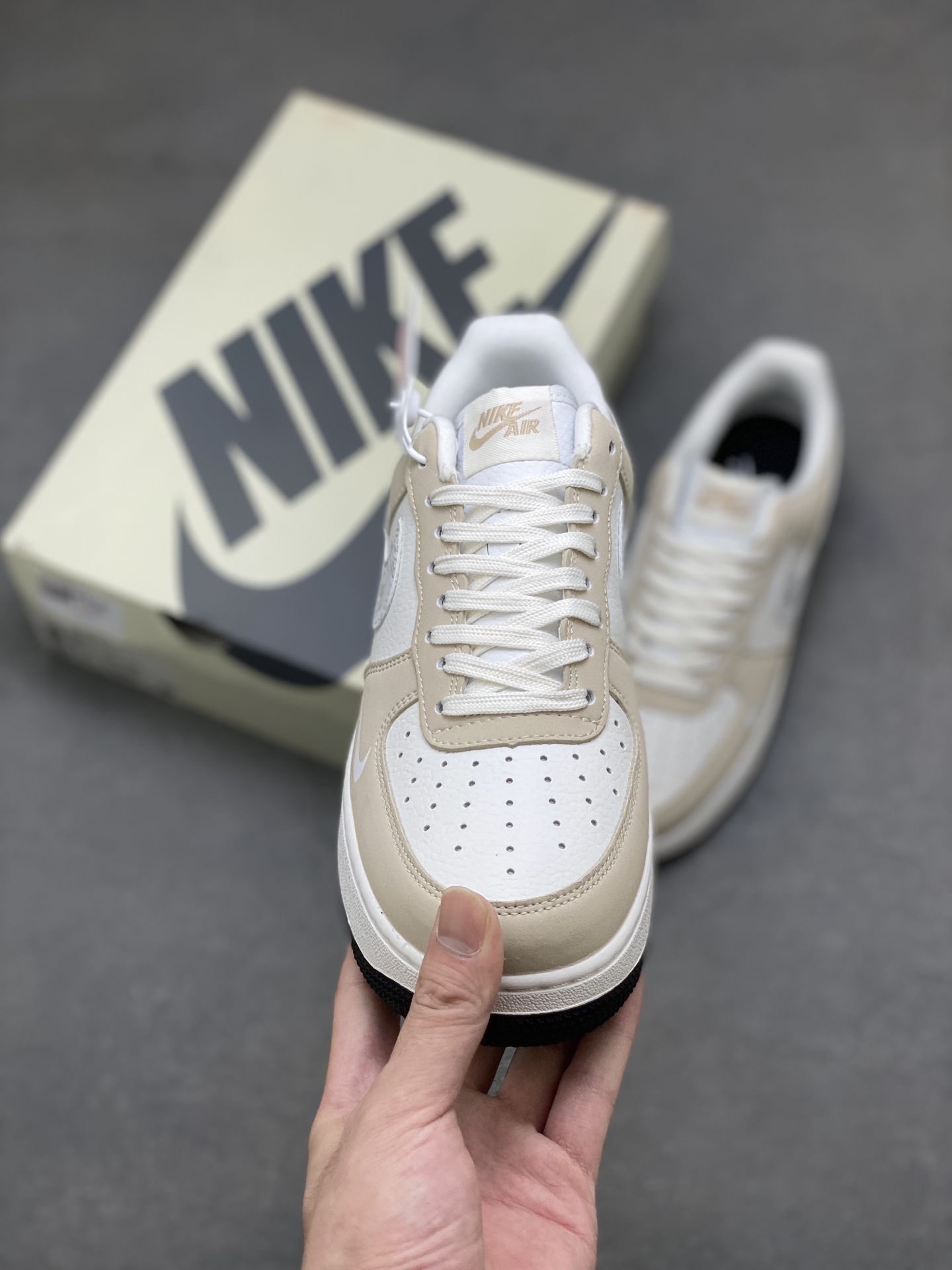 Nike Air Force 1 '07 Low Sneakers - Beige/White, Limited Edition 3 i1754420029398 2679 0 1