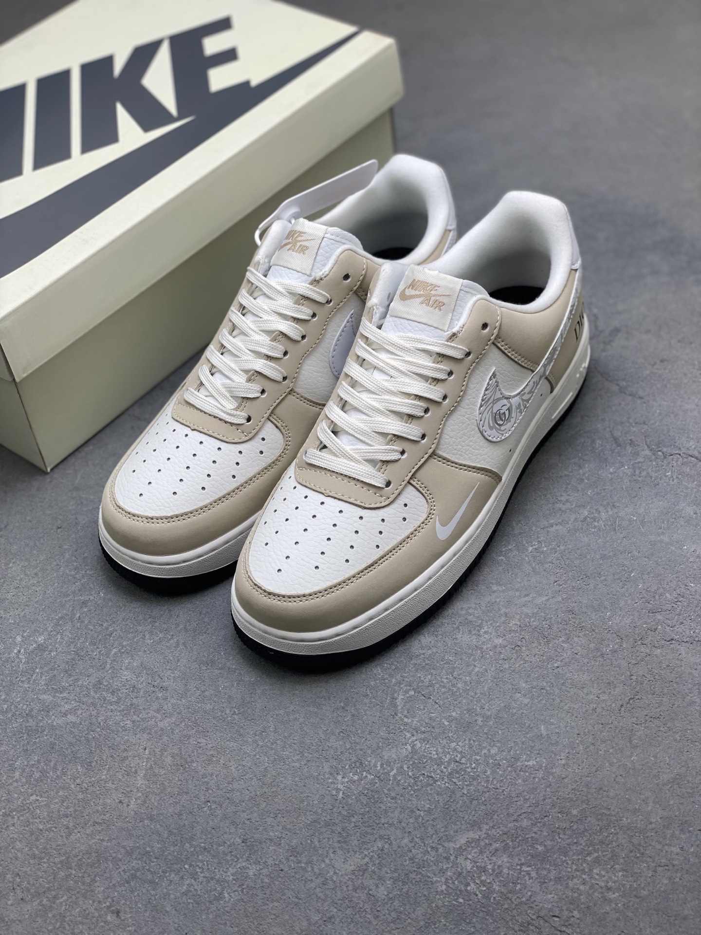 Nike Air Force 1 '07 Low Sneakers - Beige/White, Limited Edition 9 i1754420035577 4666 0 7