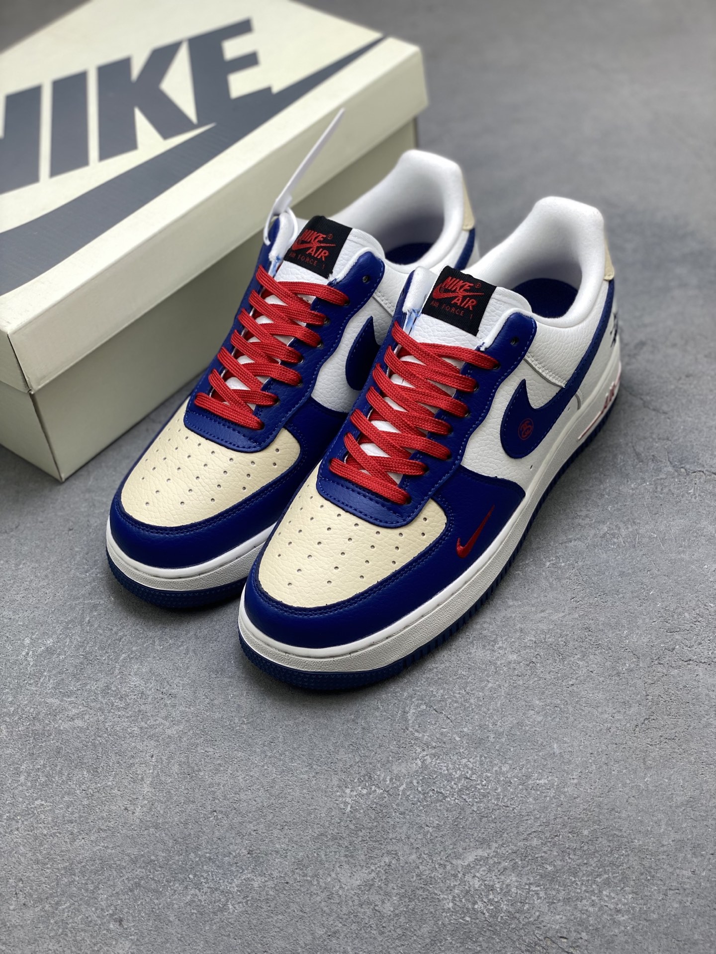 Nike Air Force 1 '07 Low White Blue Red Casual Sneakers DQ6628-163 9 i1754420166127 5339 0 7
