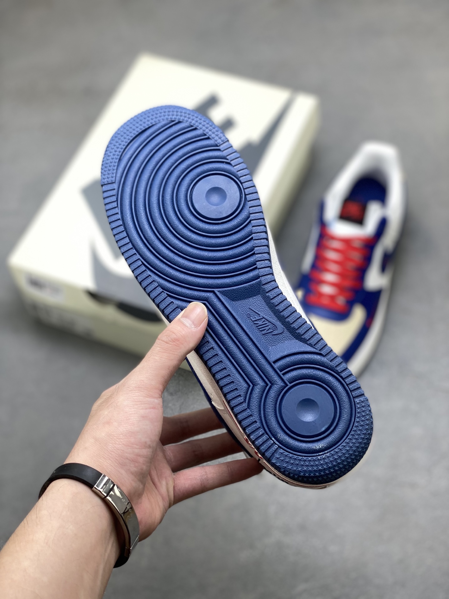 Nike Air Force 1 '07 Low White Blue Red Casual Sneakers DQ6628-163 7 i1754420170524 2231 0 5