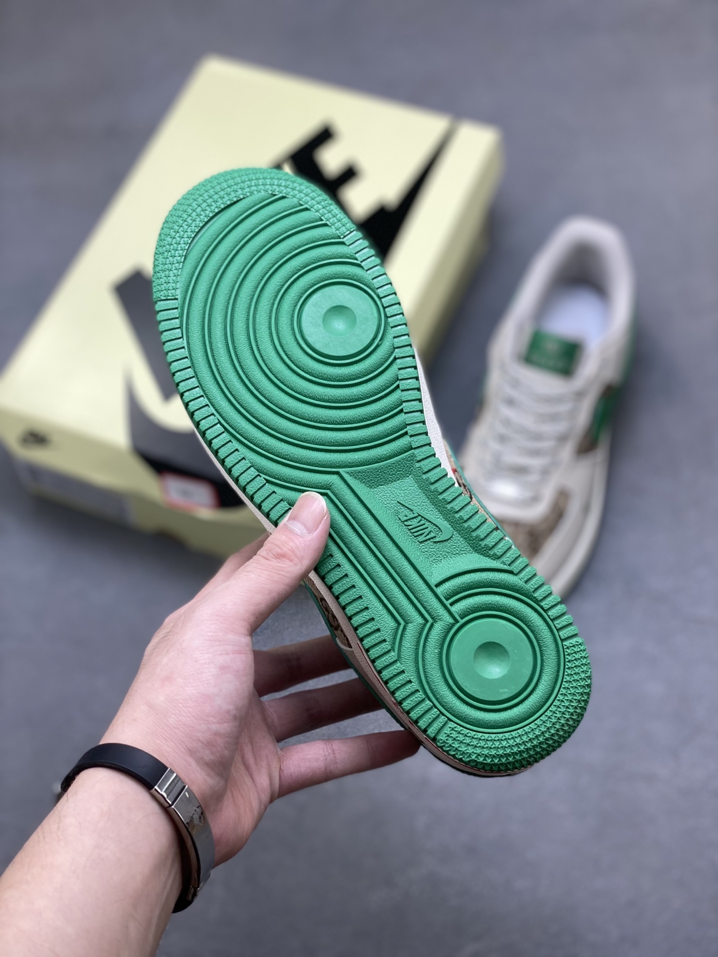 Nike Air Force 1 '07 Low Custom Gucci Sneakers - Limited Edition Style 7 i1754505329691 8649 0 5