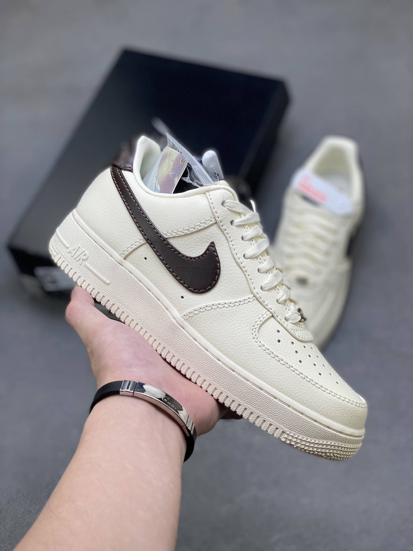Nike Air Force 1 '07 Low Sneakers - Ivory/Brown Leather Casual Shoes 2 i1754505375661 8961 0 0