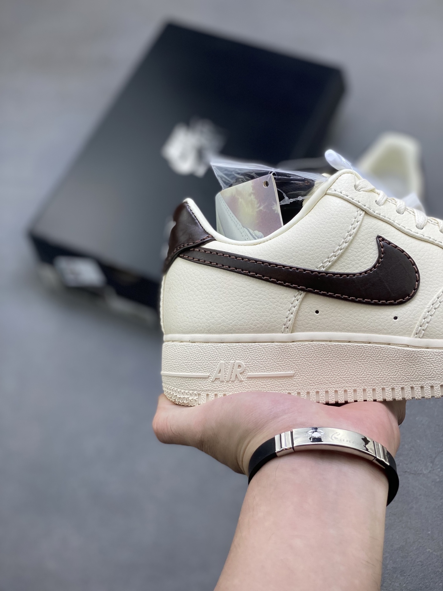Nike Air Force 1 '07 Low Sneakers - Ivory/Brown Leather Casual Shoes 6 i1754505375672 6893 0 4
