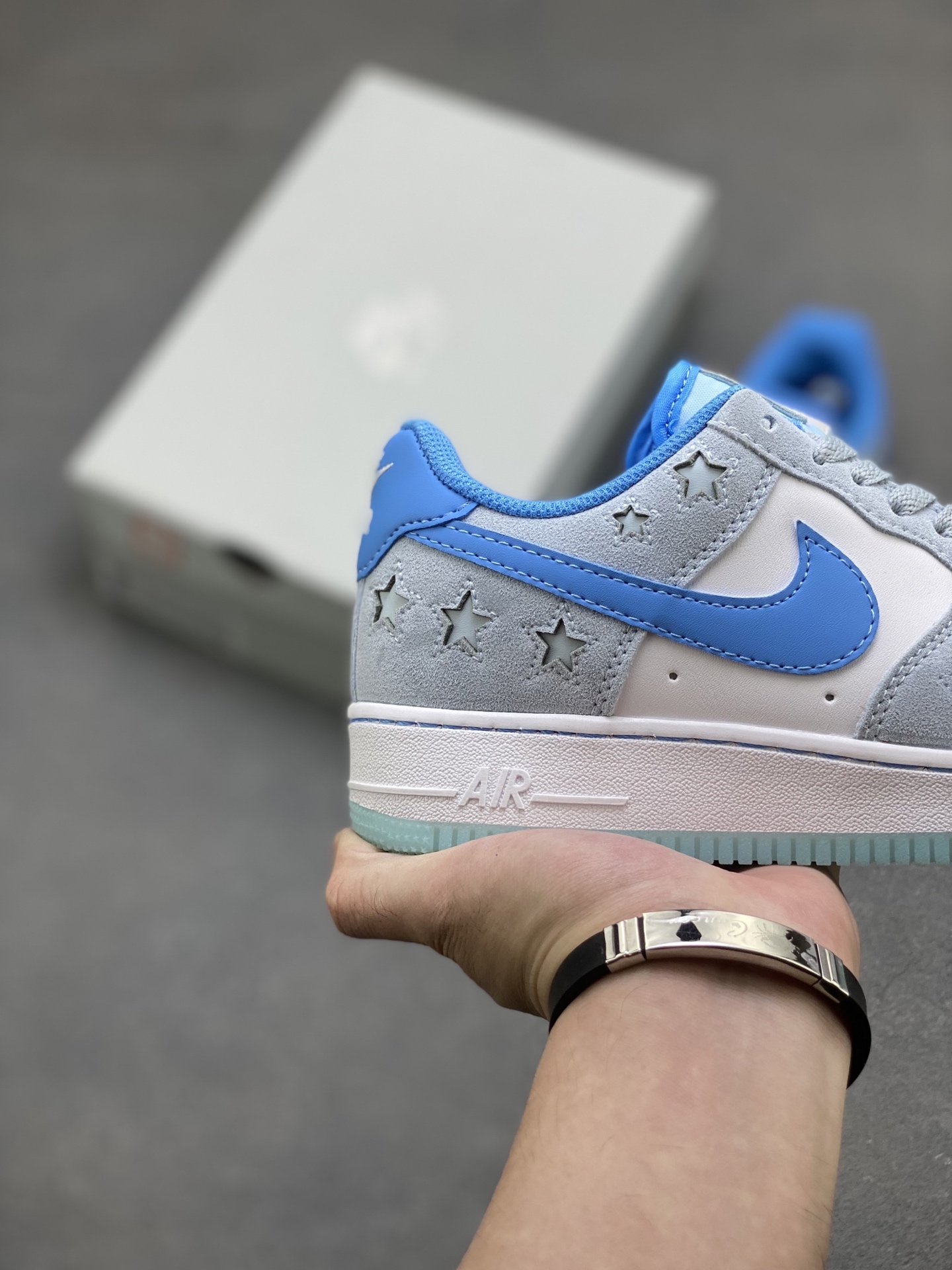 Nike Air Force 1 '07 Low Blue Star Sneakers HQ8051-400 Limited Edition 6 i1754670408850 4602 0 4