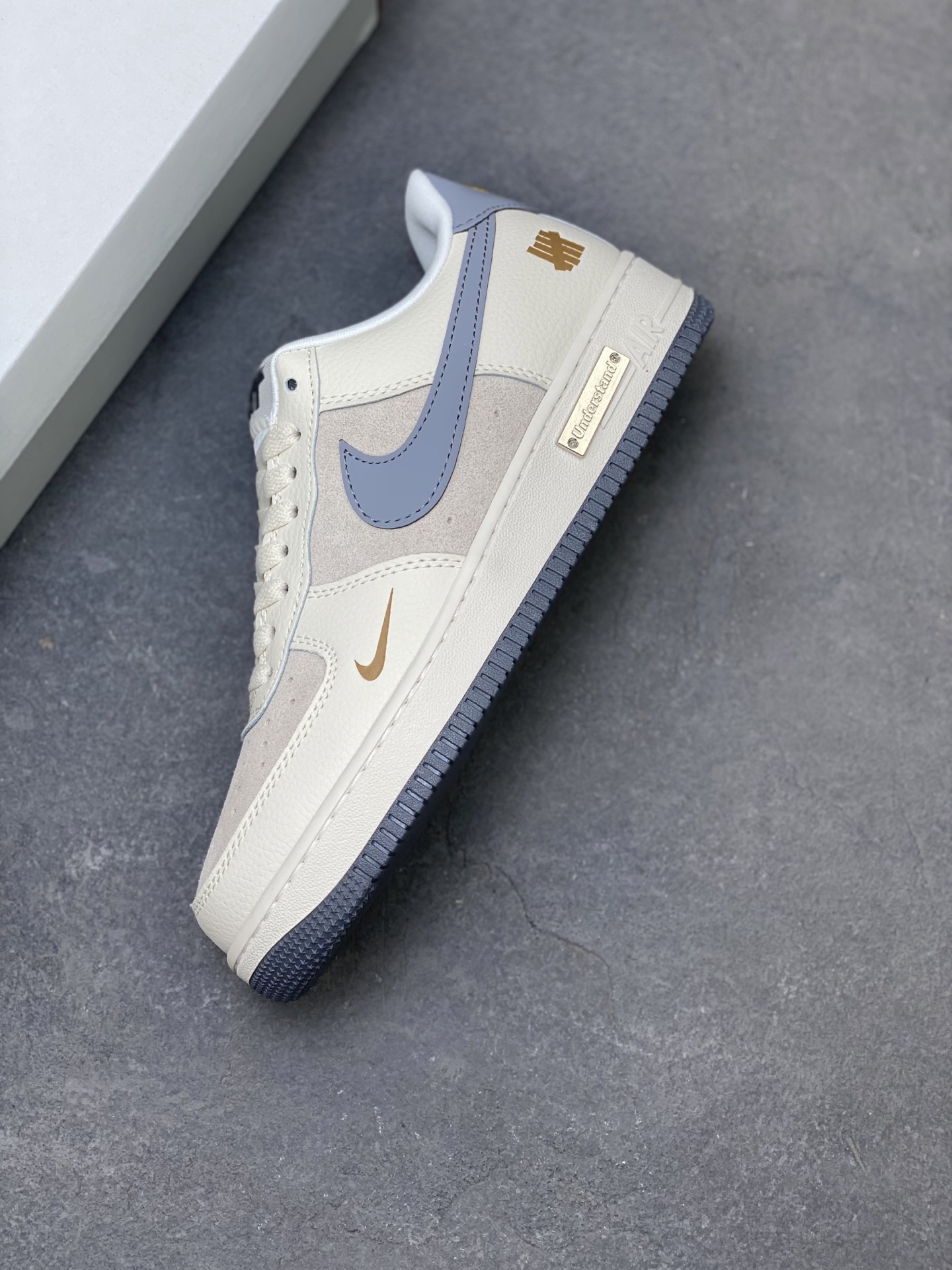 Nike Air Force 1 '07 Low Sneakers - Limited Edition, Premium Comfort 8 i1754670452455 7239 0 6