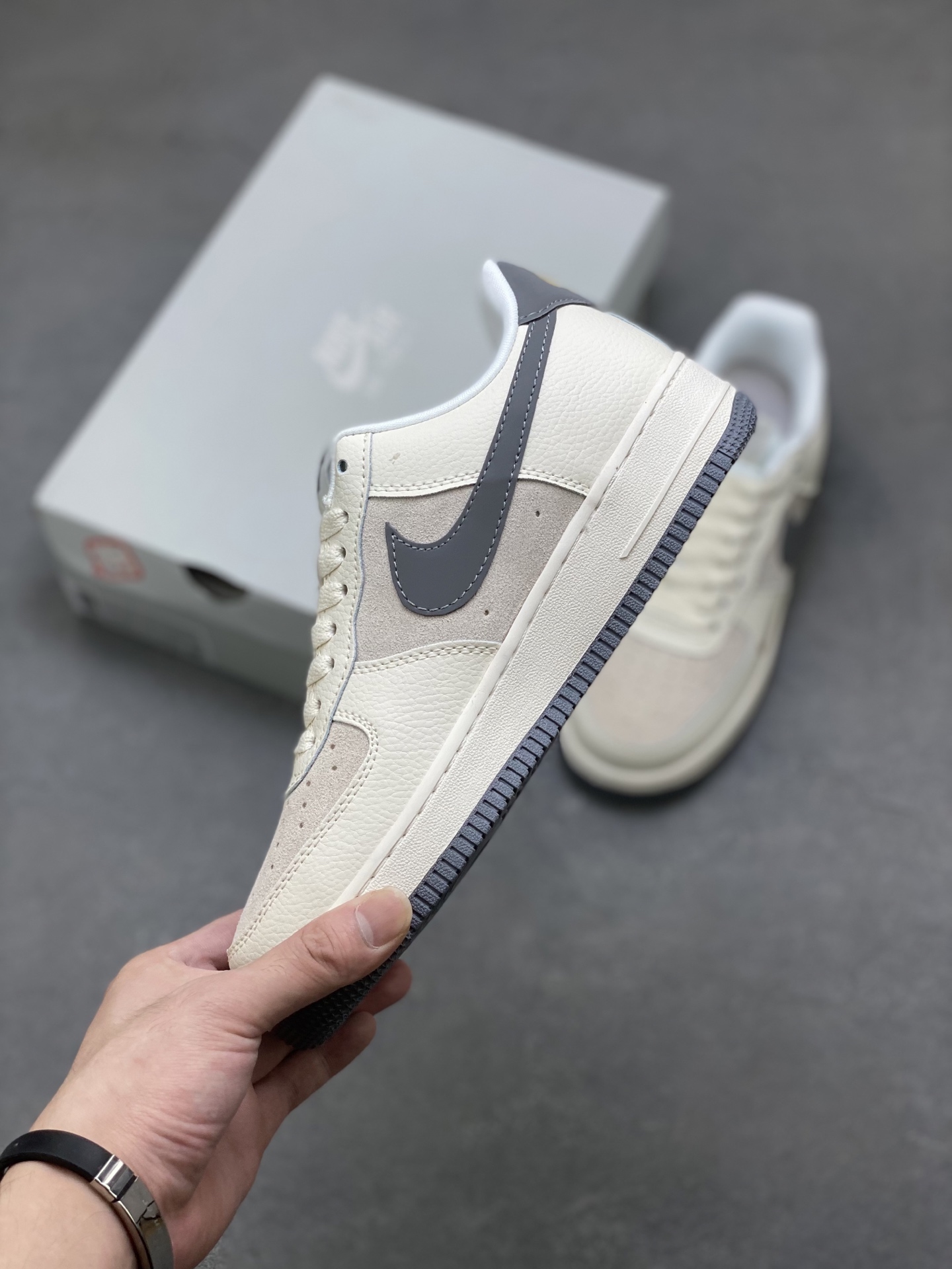 Nike Air Force 1 '07 Low Sneakers - Limited Edition, Premium Comfort 4 i1754670454312 7727 0 2